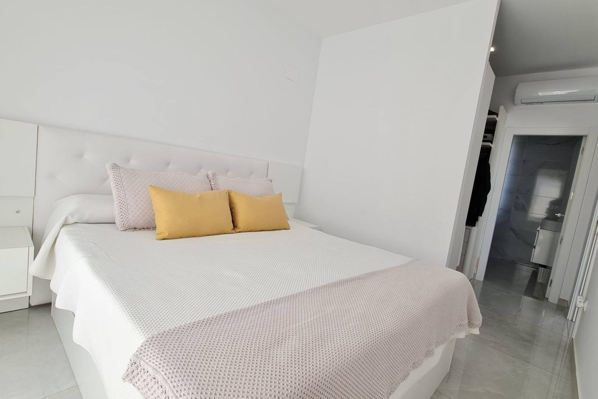 Reventa - Finca -
Pinoso - Pinoso - Country