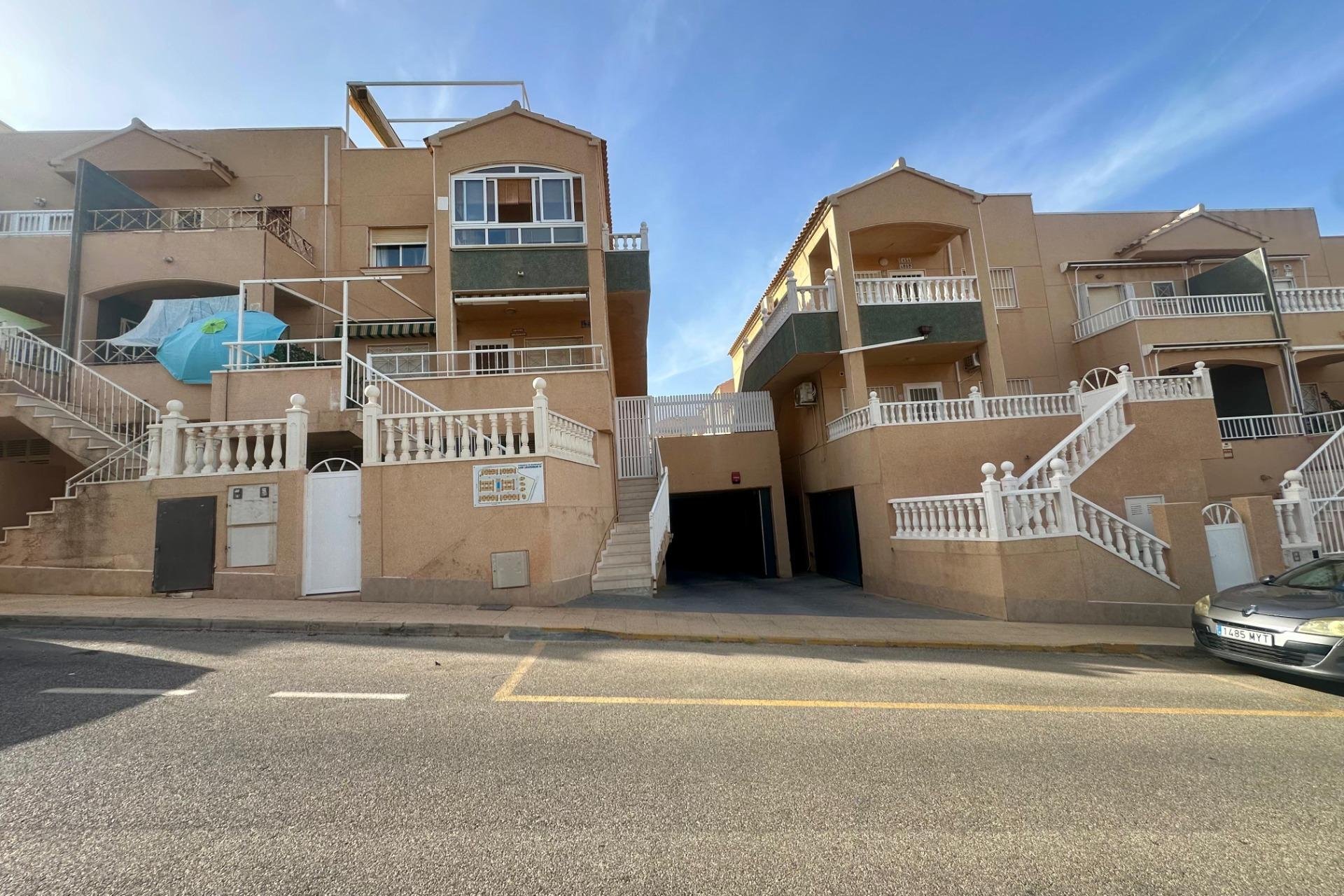 Reventa - Garaje -
Torrevieja - Cabo cervera