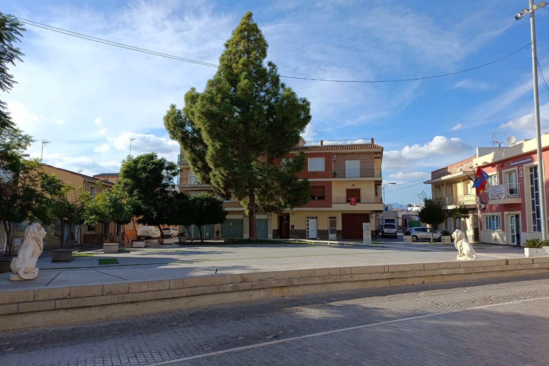 Reventa - Local -
Benferri - PLAZA DE LA CONSTITUCION