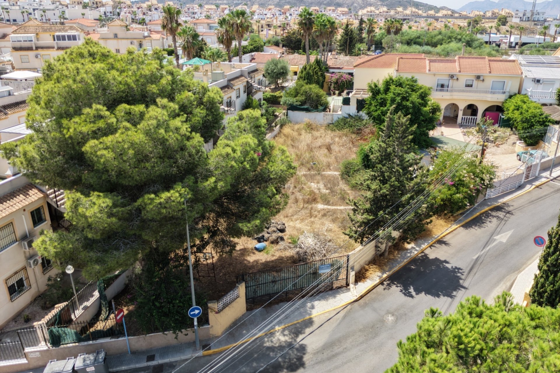 Reventa - Parcela / Terreno -
Algorfa - Montemar