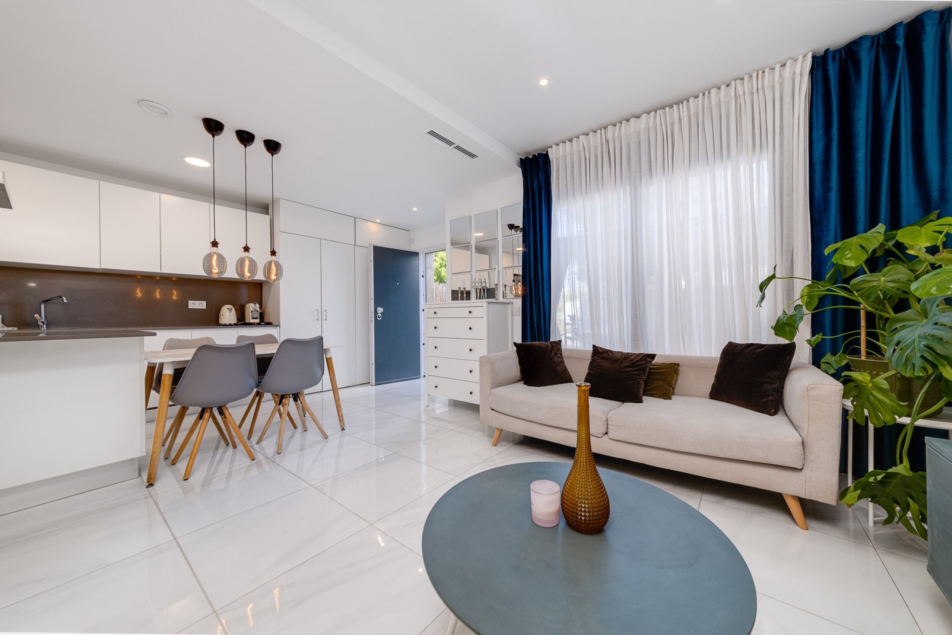 Reventa - Townhouse / Terraced House -
Orihuela Costa - Las Filipinas