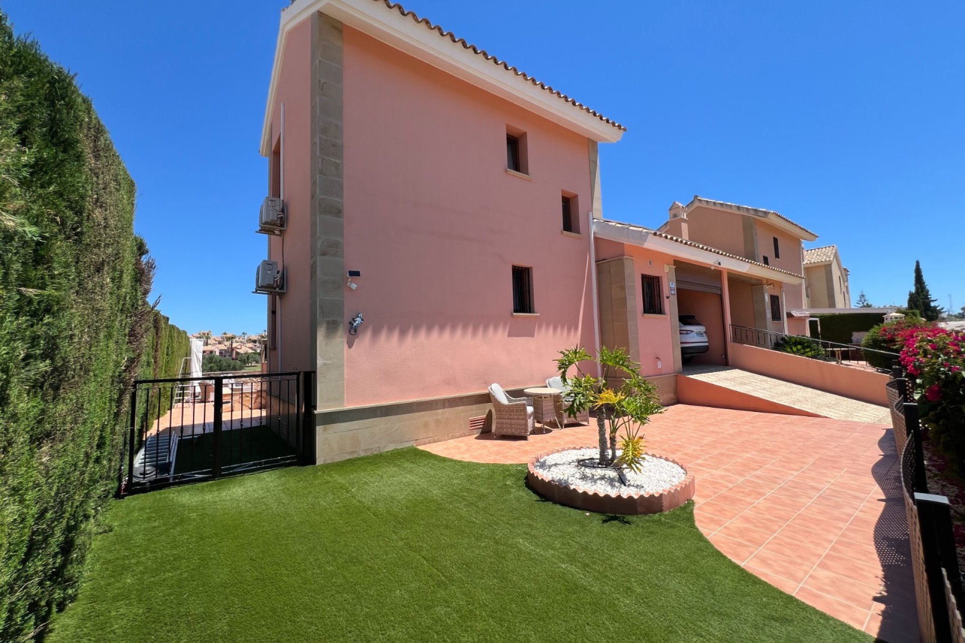 Reventa - Villa -
Algorfa - La Finca Golf Resort