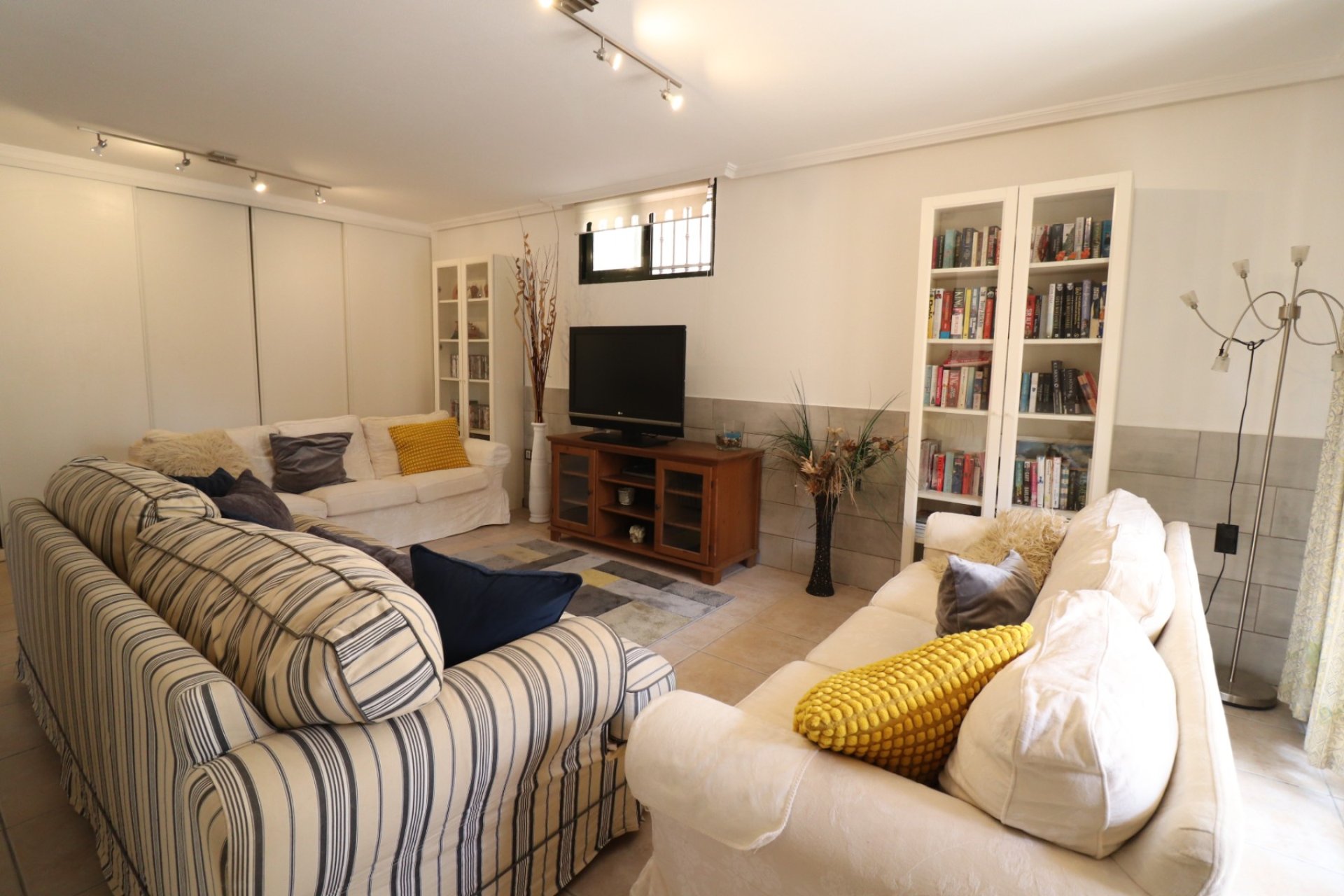 Reventa - Villa -
Algorfa - Lo Crispin