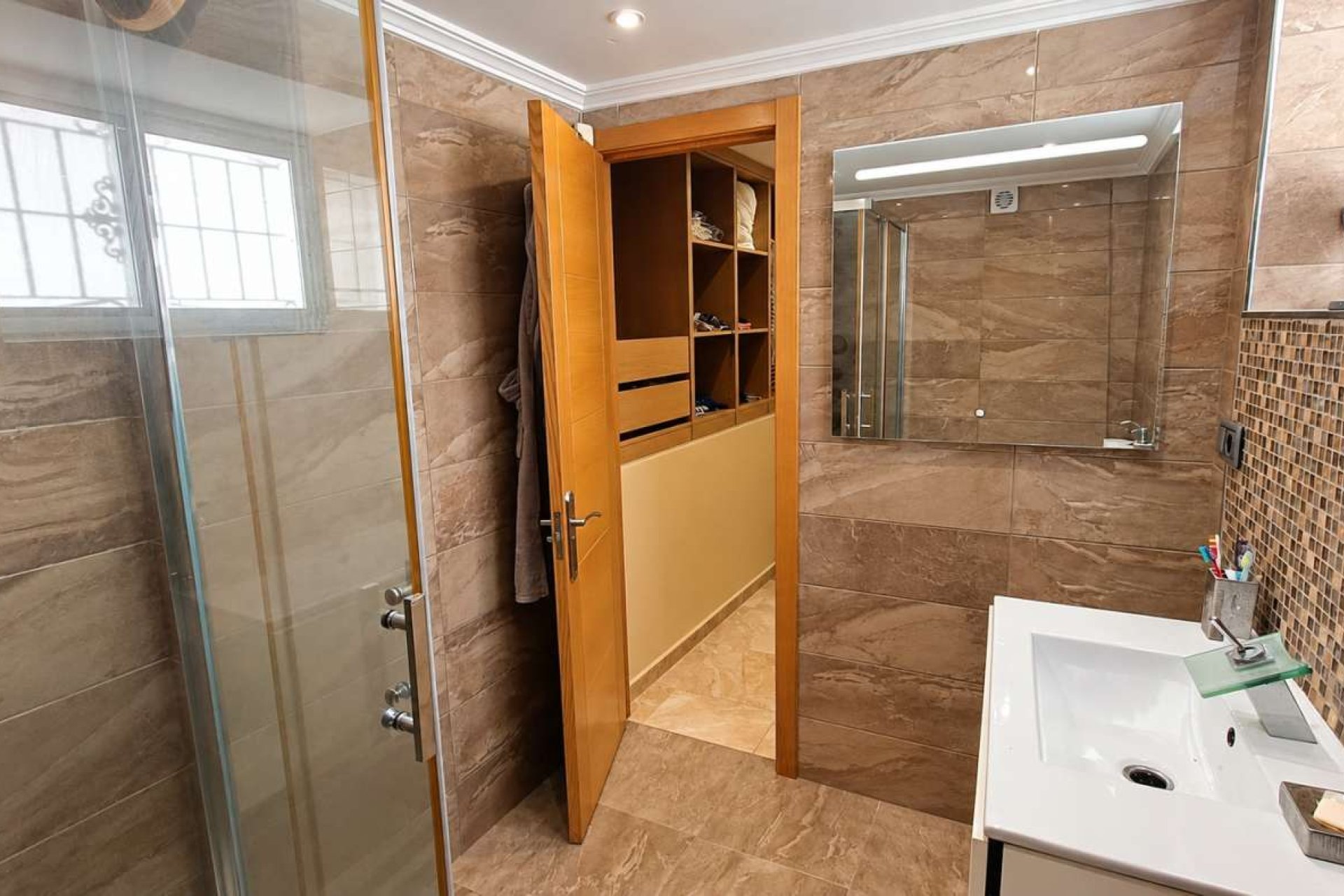 Reventa - Villa -
Algorfa - Montemar