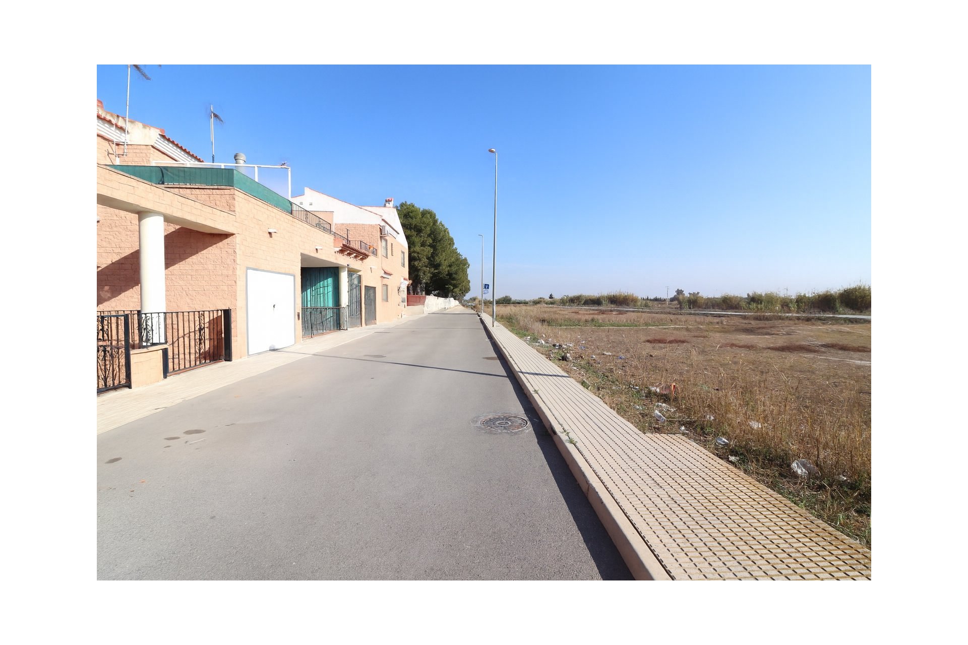 Reventa - Villa -
Almoradi - El Saladar