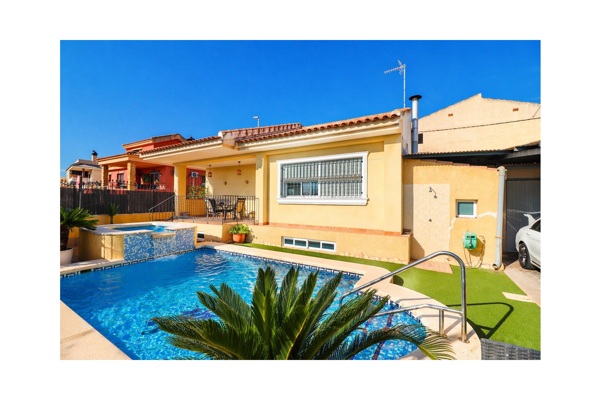 Reventa - Villa -
Almoradi - El Saladar