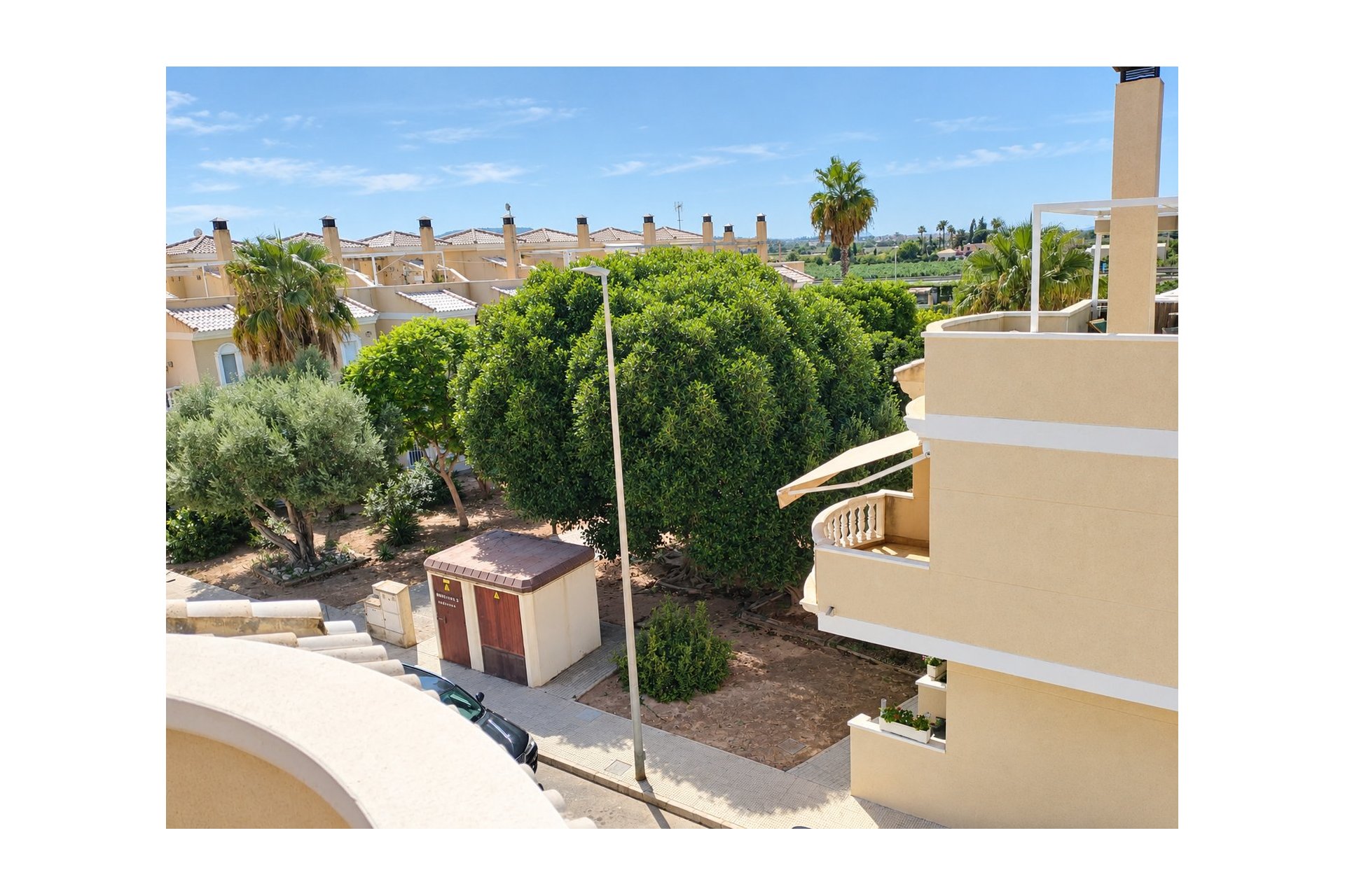 Reventa - Villa -
Almoradí - Heredades
