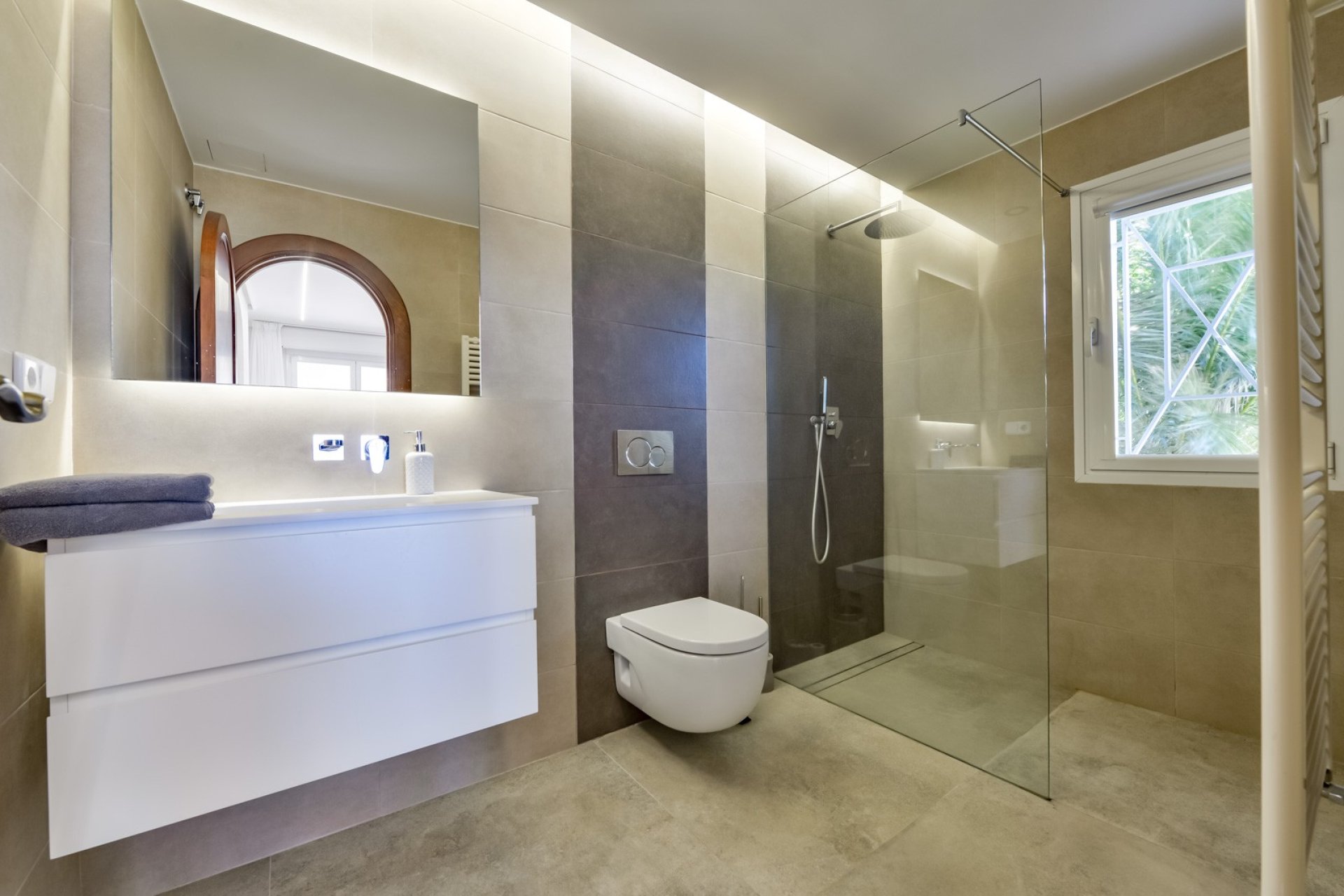 Reventa - Villa -
Altea - Sierra de Altea