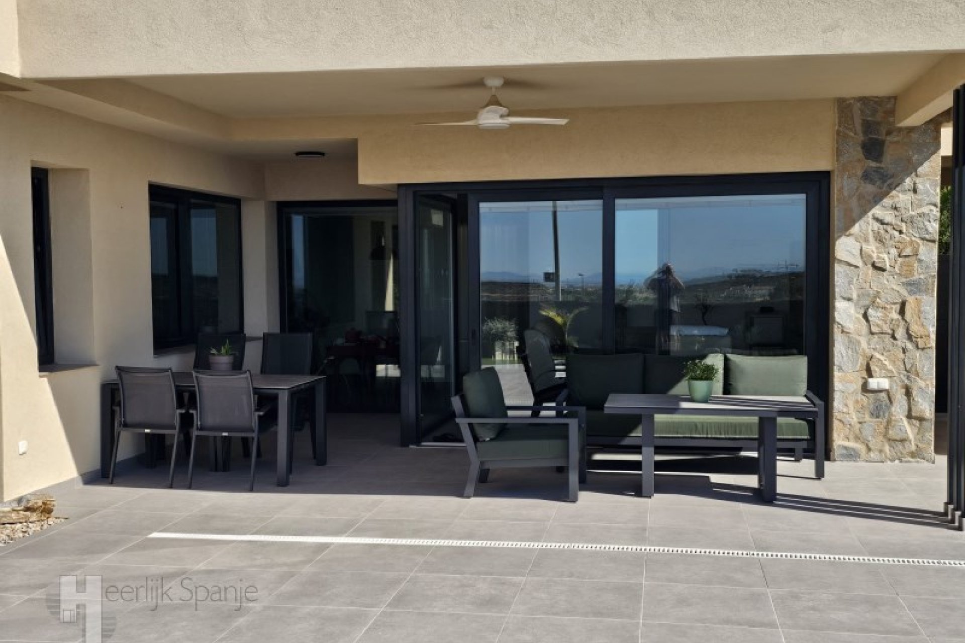 Reventa - Villa -
Baños y Mendigo - Murcia