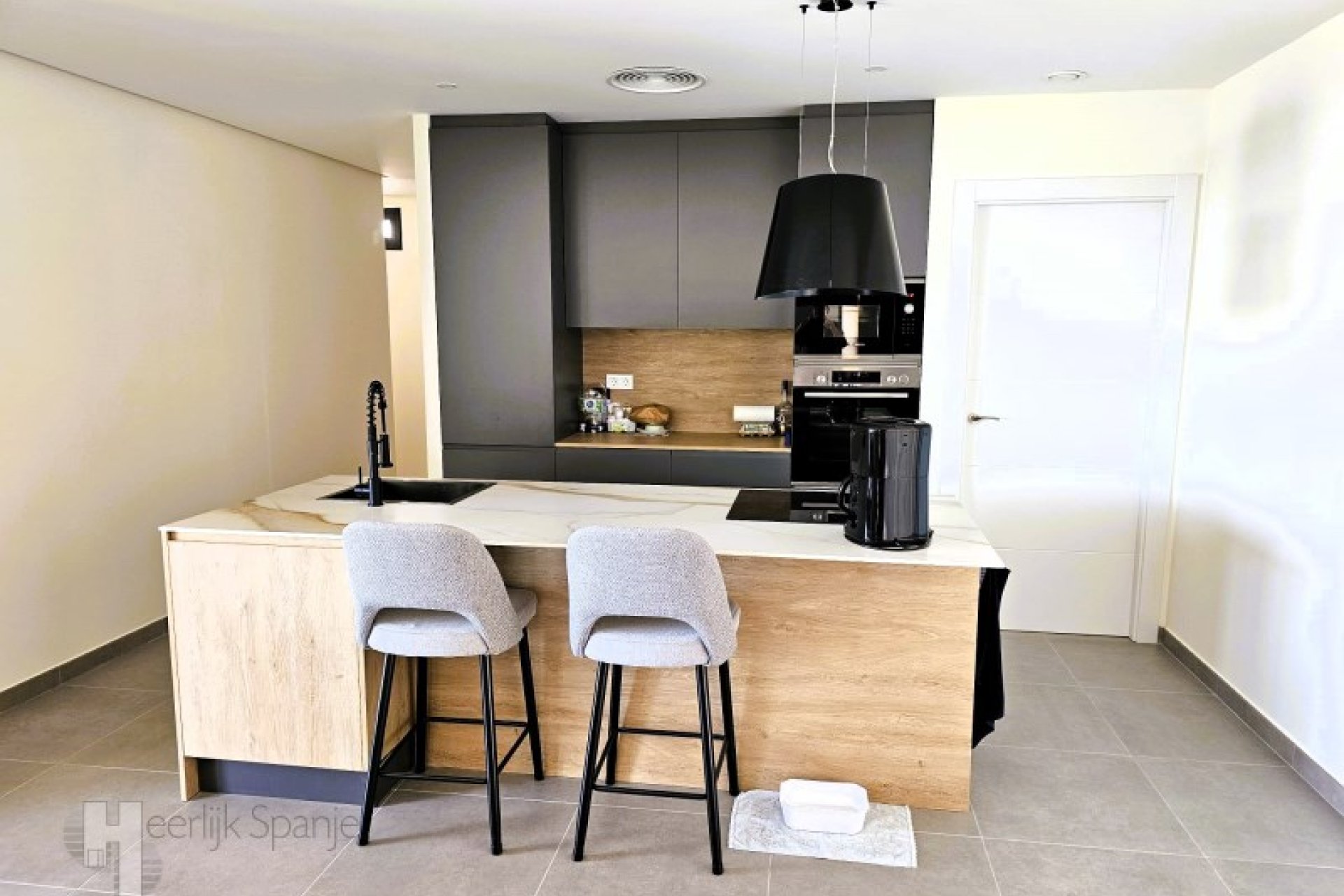 Reventa - Villa -
Baños y Mendigo - Murcia