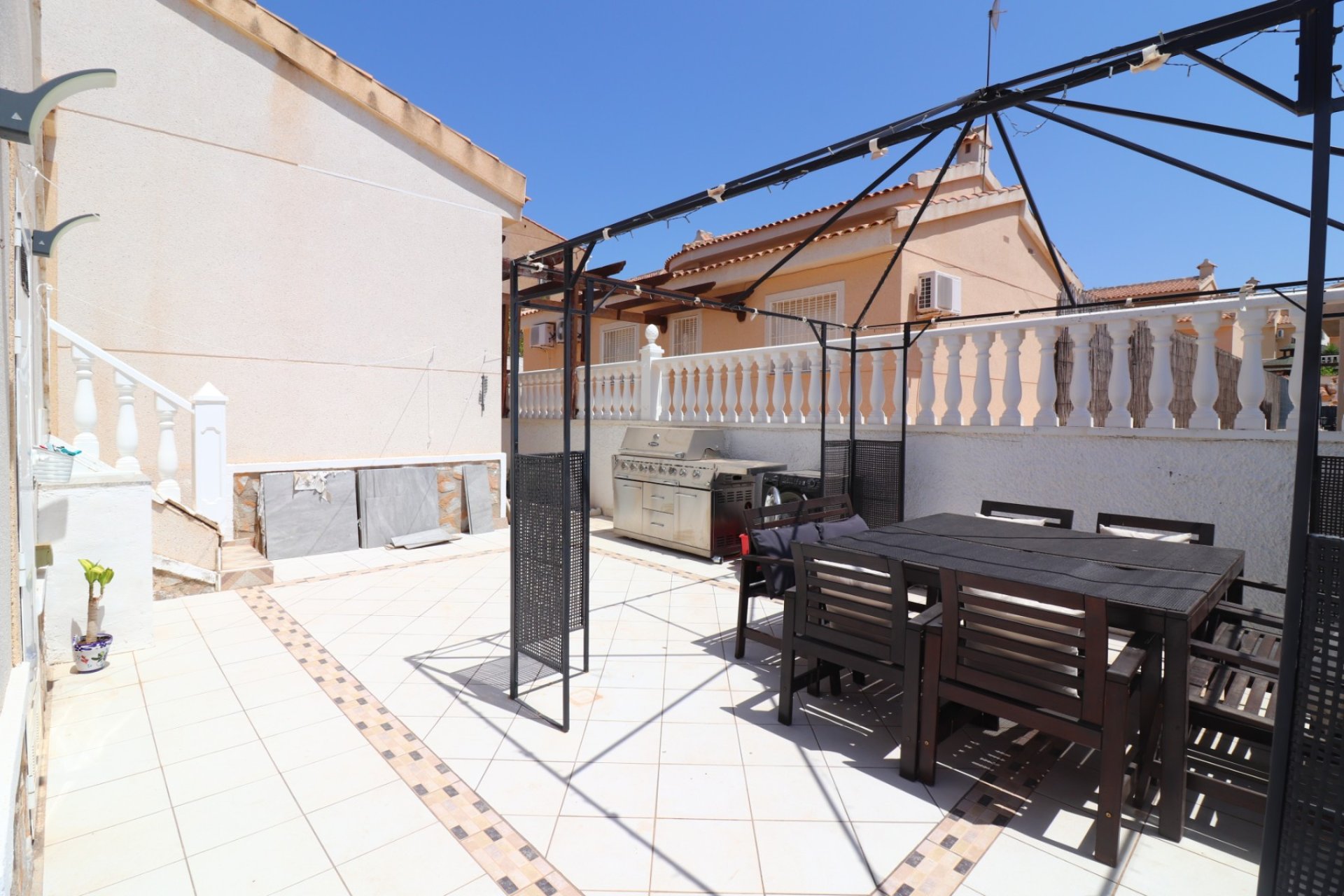 Reventa - Villa -
Benimar - Benimar I