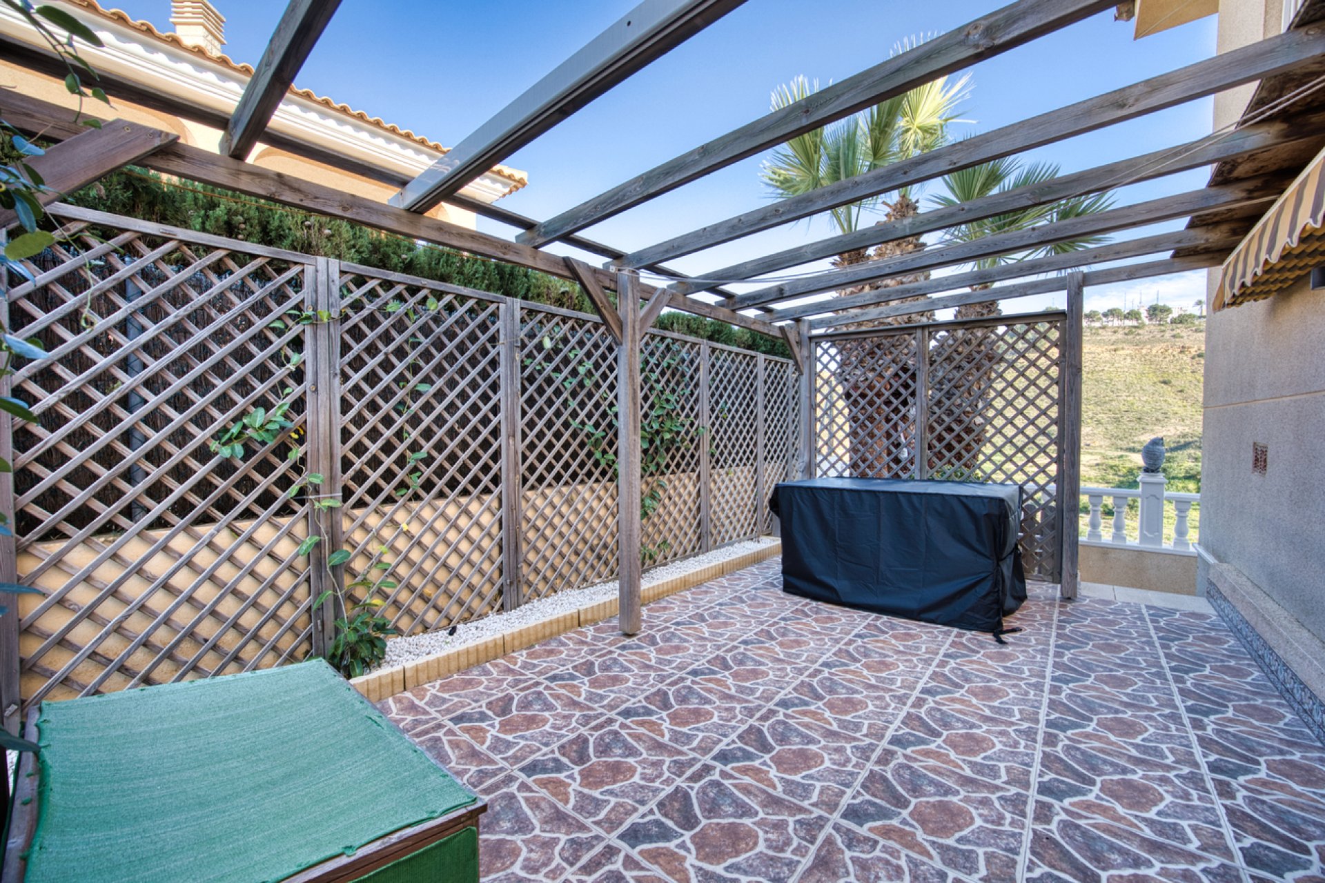 Reventa - Villa -
Benimar - Benimar II