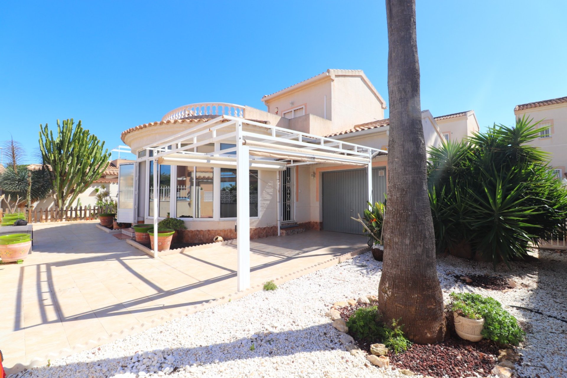 Reventa - Villa -
Ciudad Quesada - Atalayas