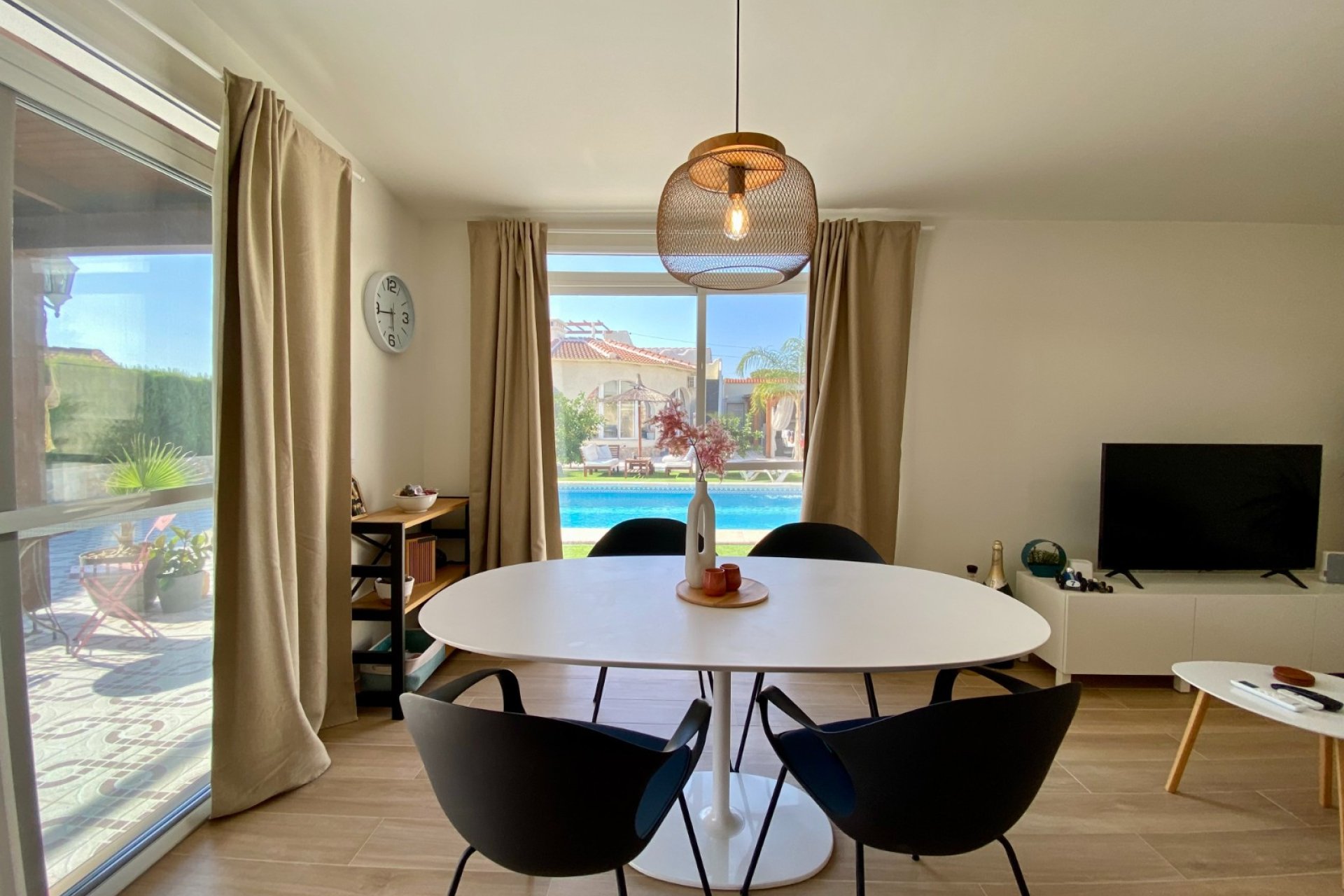 Reventa - Villa -
Ciudad Quesada - Ciudad Quesada - Town