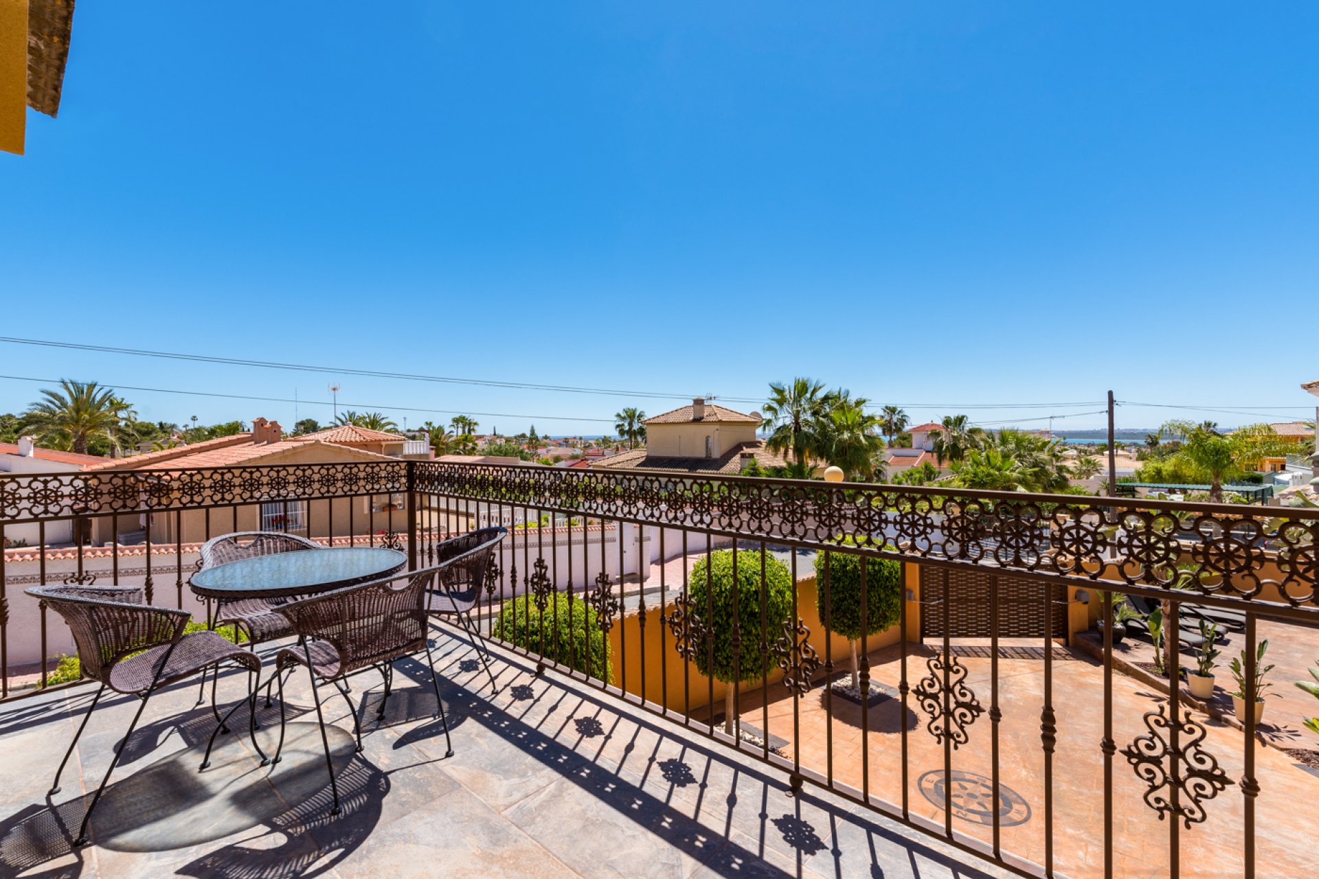 Reventa - Villa -
Ciudad Quesada - Ciudad Quesada - Town