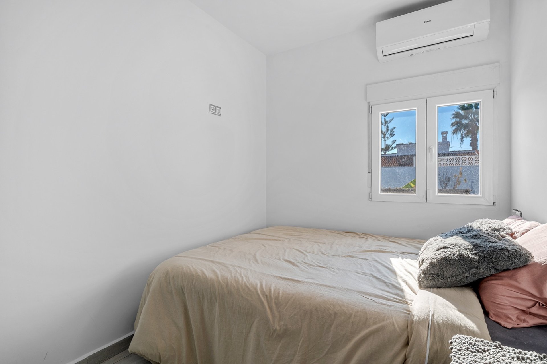 Reventa - Villa -
Ciudad Quesada - Ciudad Quesada - Town