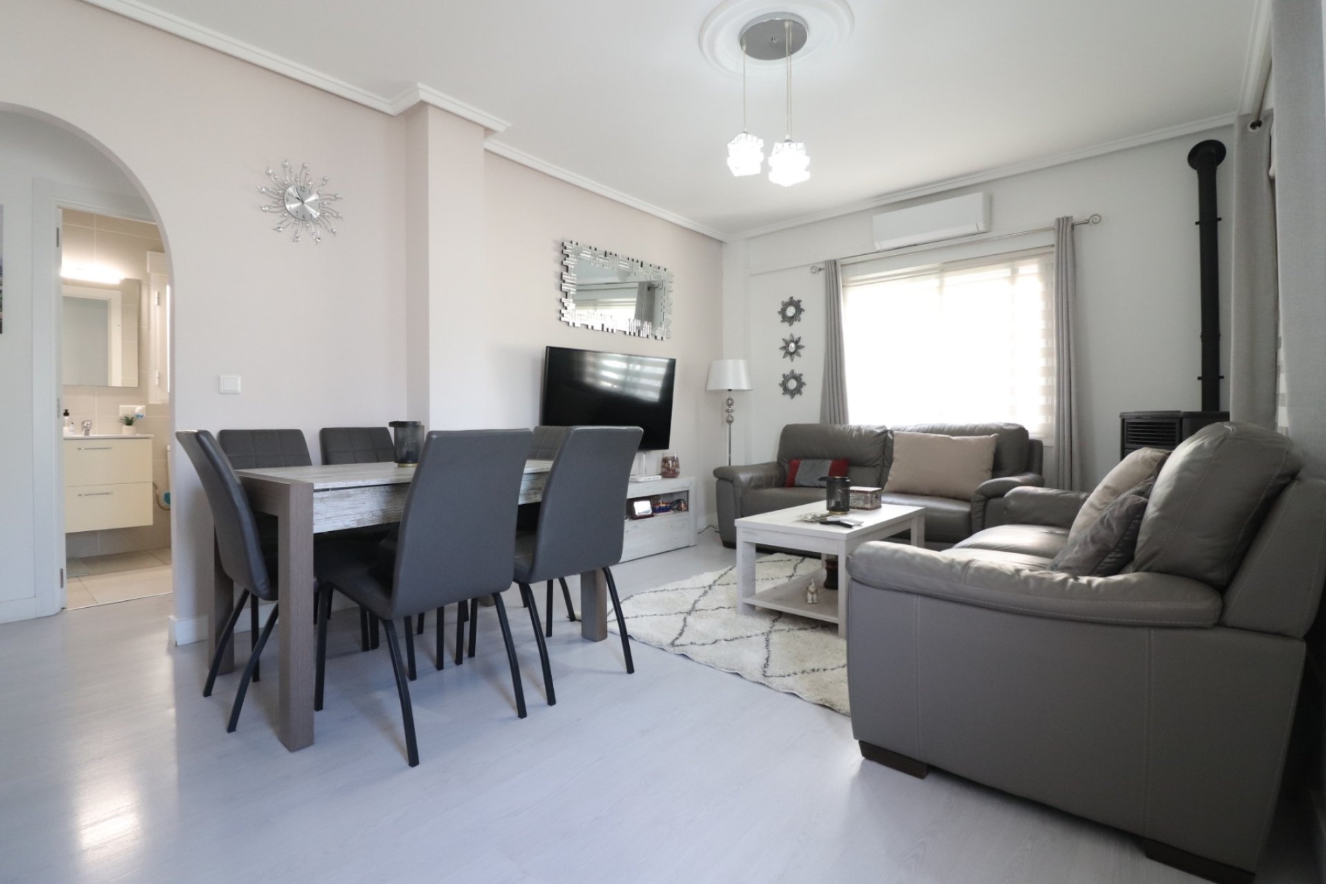 Reventa - Villa -
Ciudad Quesada - Ciudad Quesada - Town