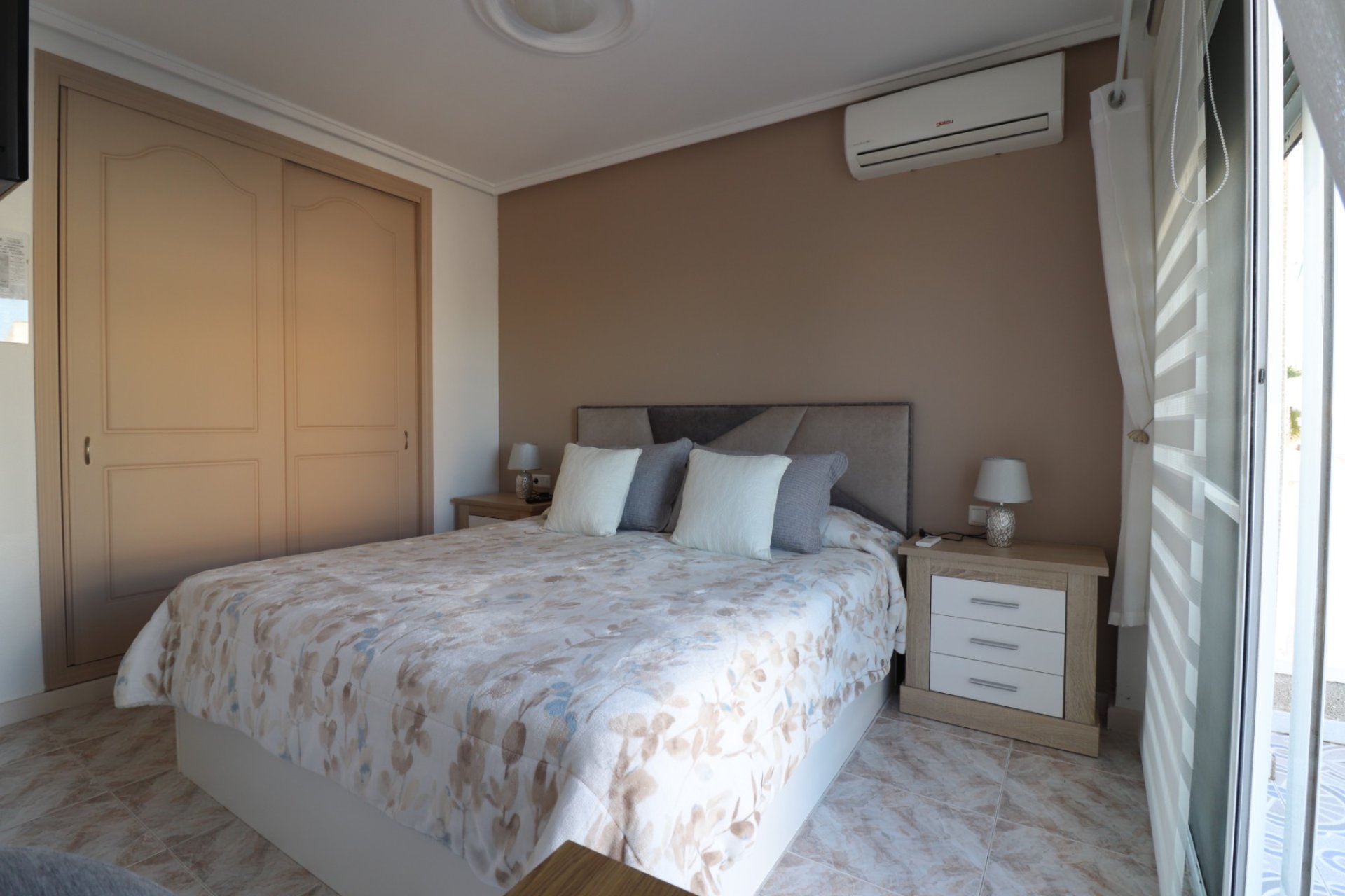 Reventa - Villa -
Ciudad Quesada - Ciudad Quesada - Town