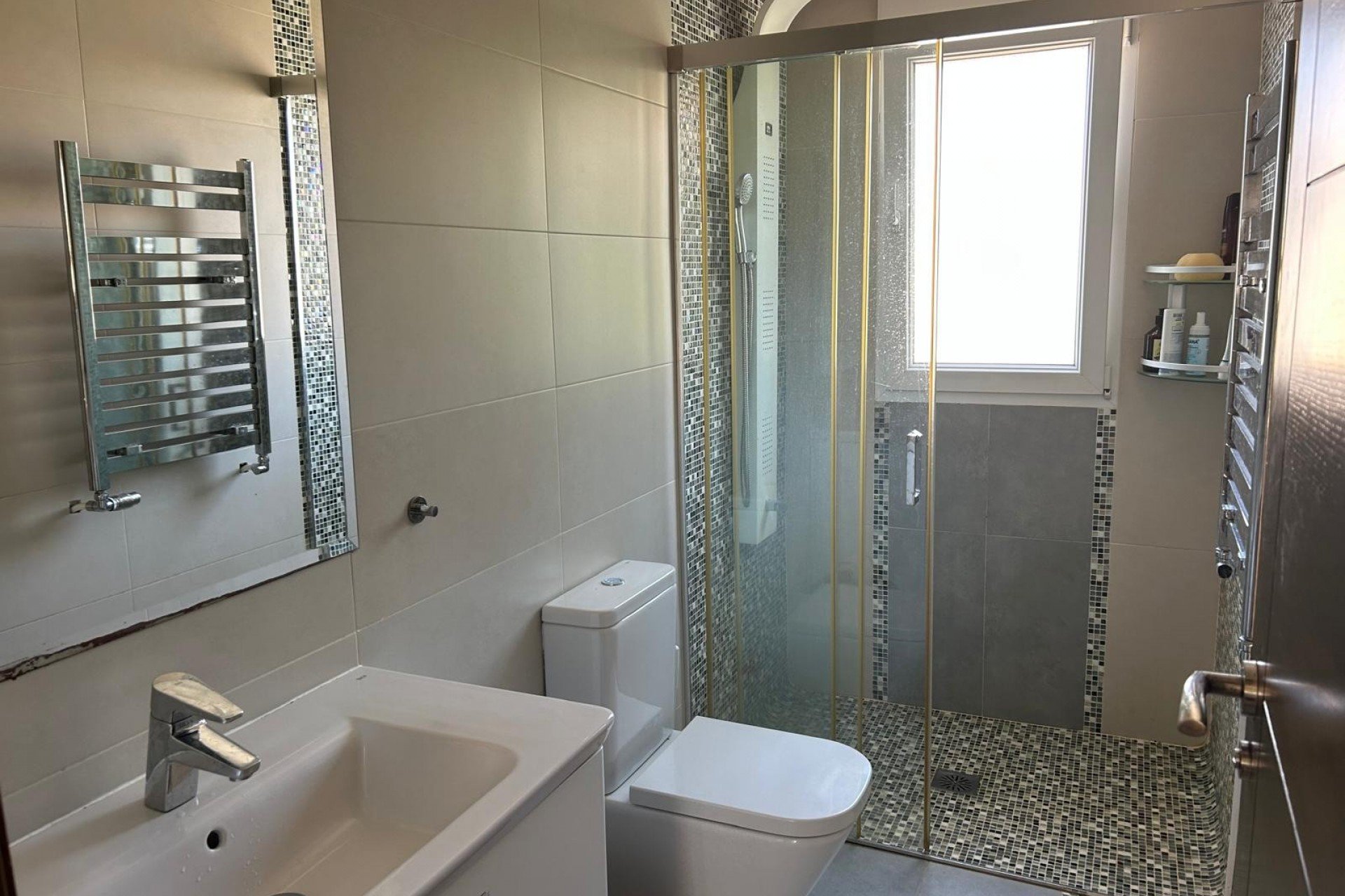 Reventa - Villa -
Ciudad Quesada - Ciudad Quesada - Town