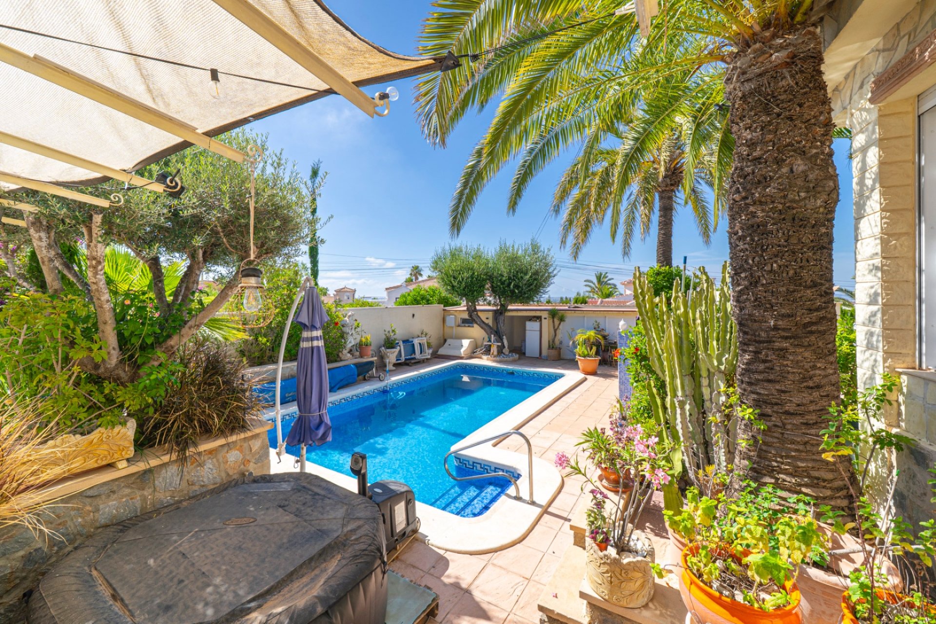 Reventa - Villa -
Ciudad Quesada - Ciudad Quesada - Town
