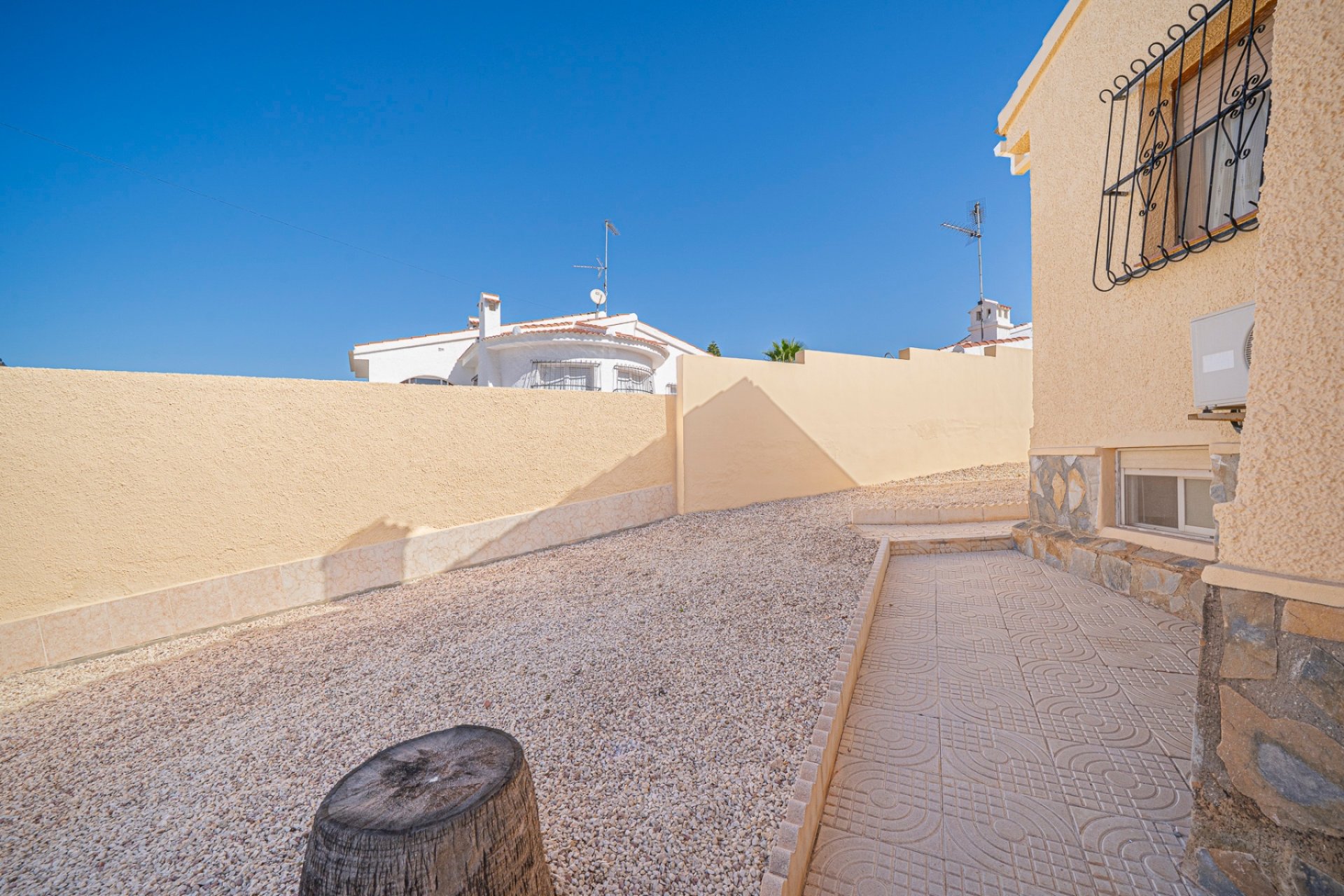 Reventa - Villa -
Ciudad Quesada - Ciudad Quesada - Town