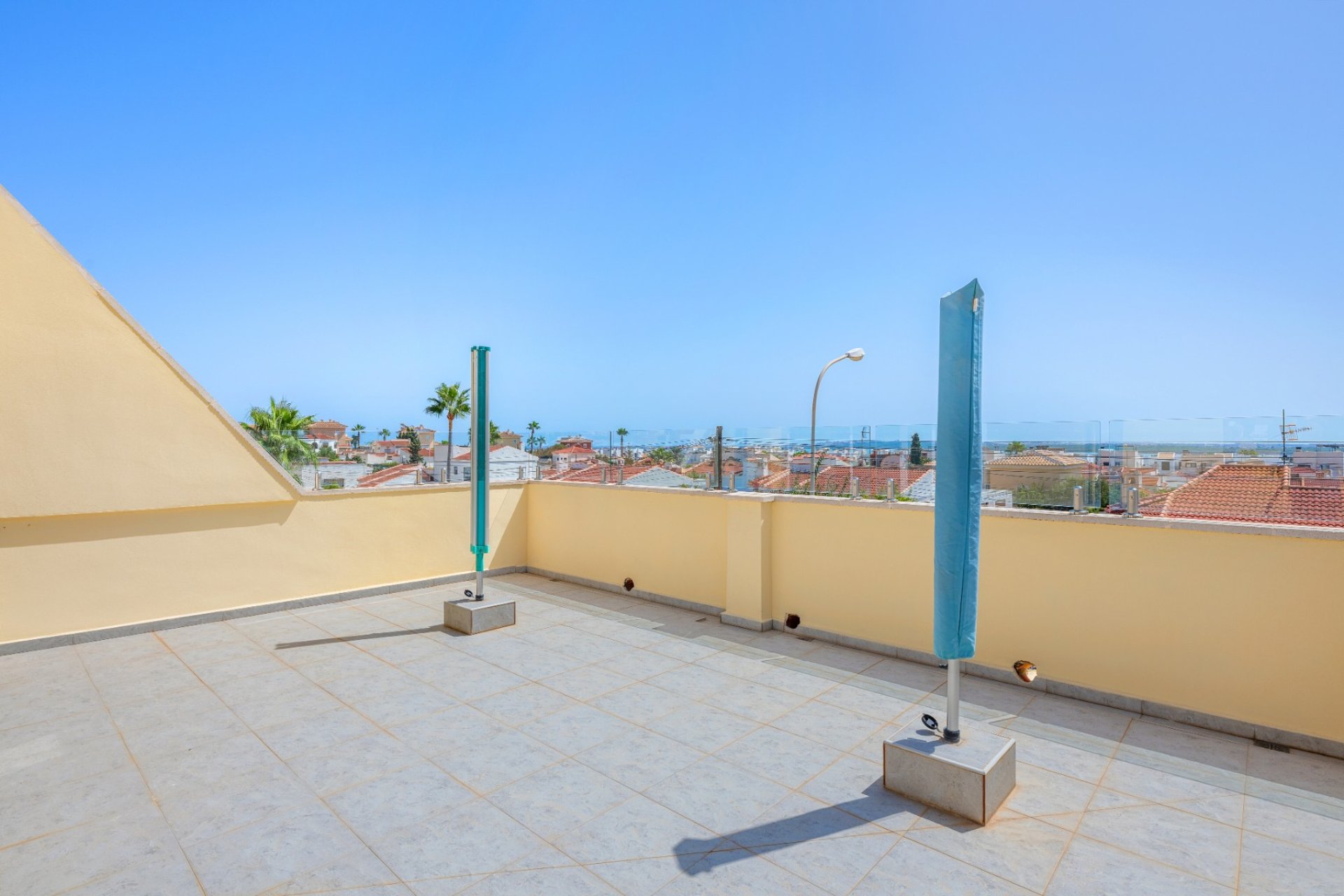 Reventa - Villa -
Ciudad Quesada - Ciudad Quesada - Town