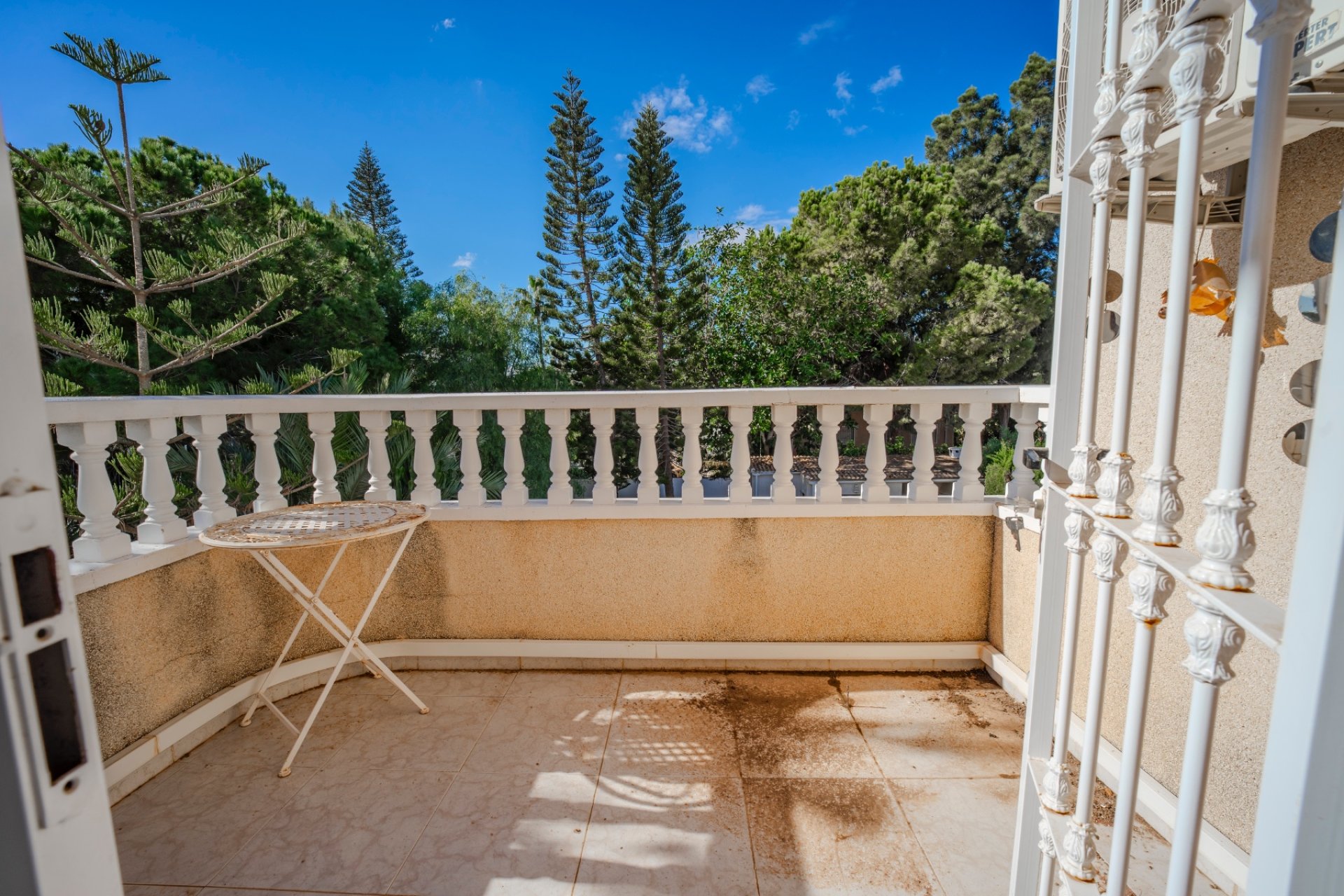 Reventa - Villa -
Ciudad Quesada - Doña Pepa