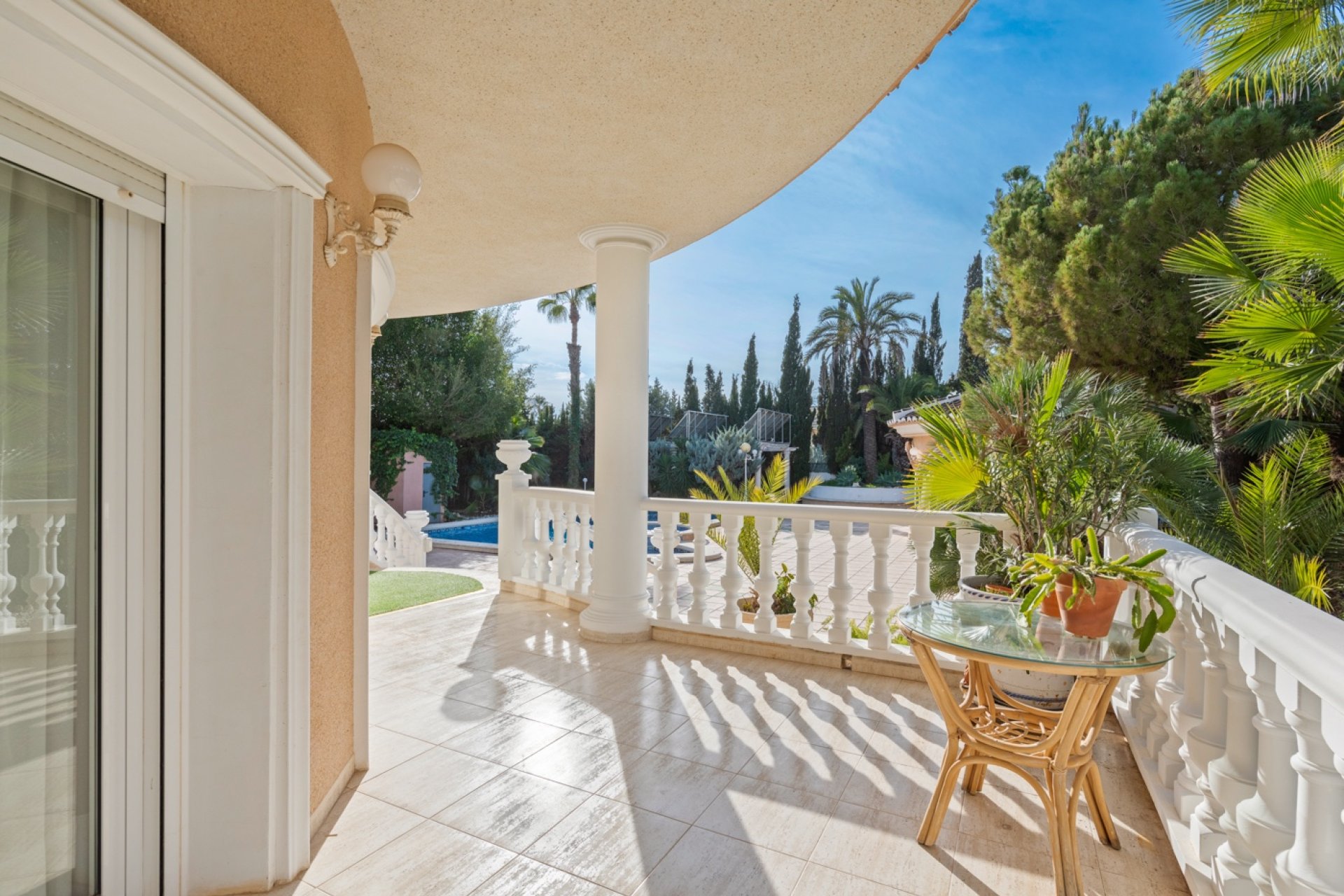 Reventa - Villa -
Ciudad Quesada - Doña Pepa