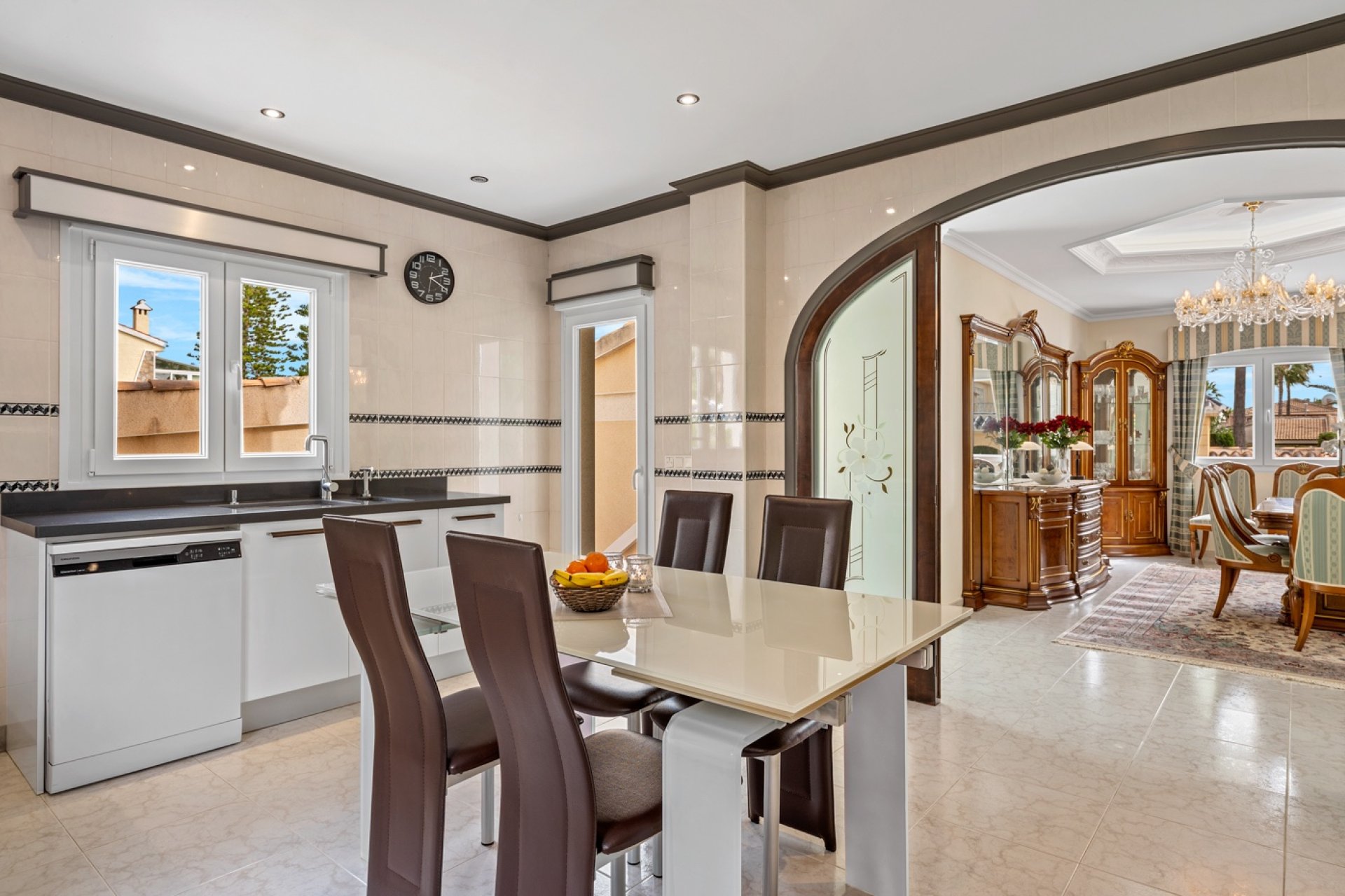 Reventa - Villa -
Ciudad Quesada - Doña Pepa