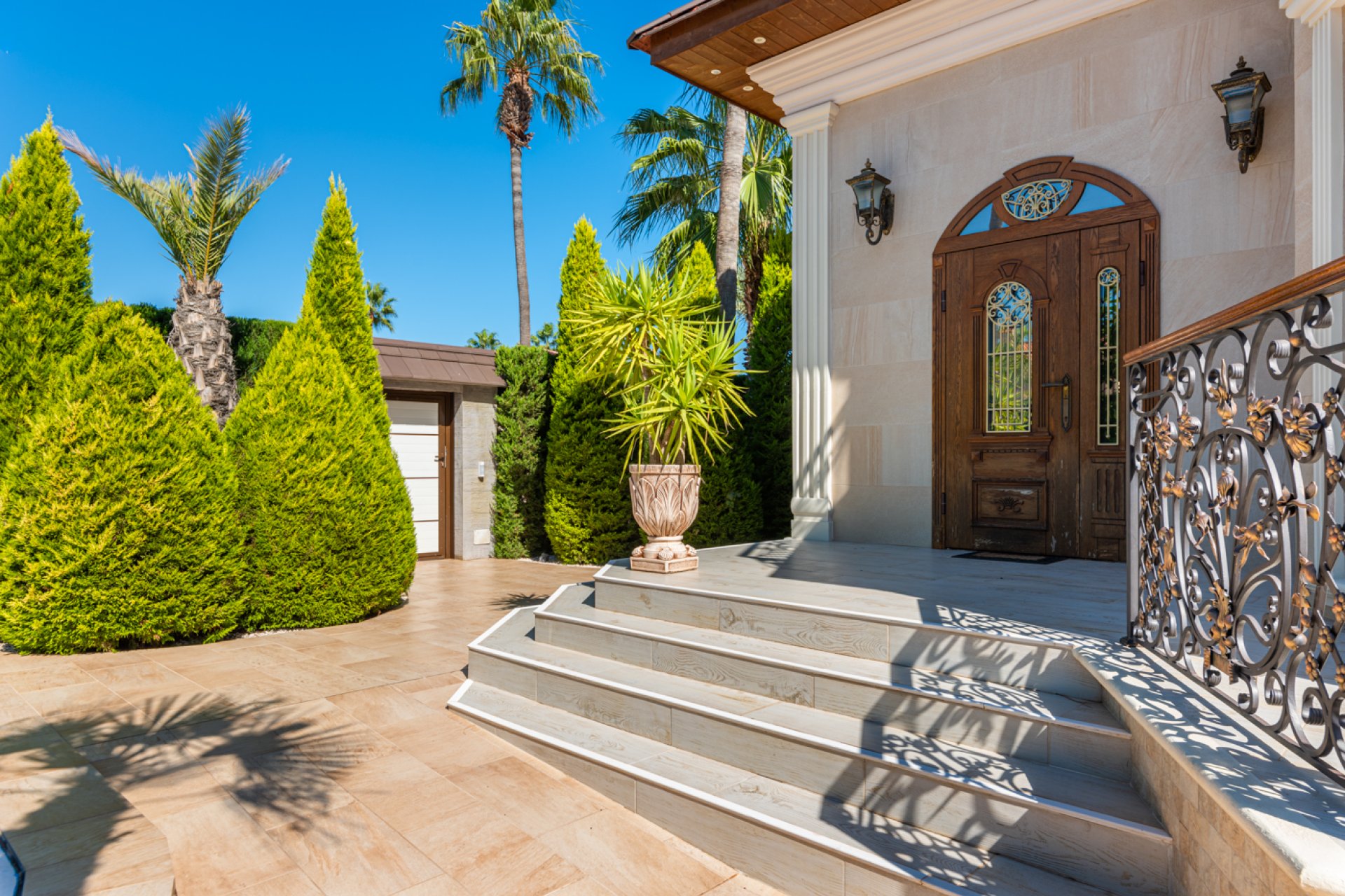 Reventa - Villa -
Ciudad Quesada - Doña Pepa