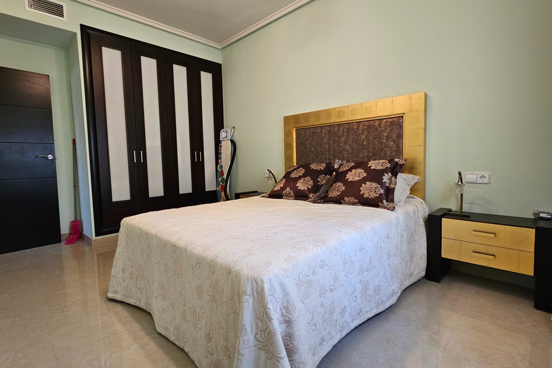 Reventa - Villa -
Ciudad Quesada - Doña Pepa