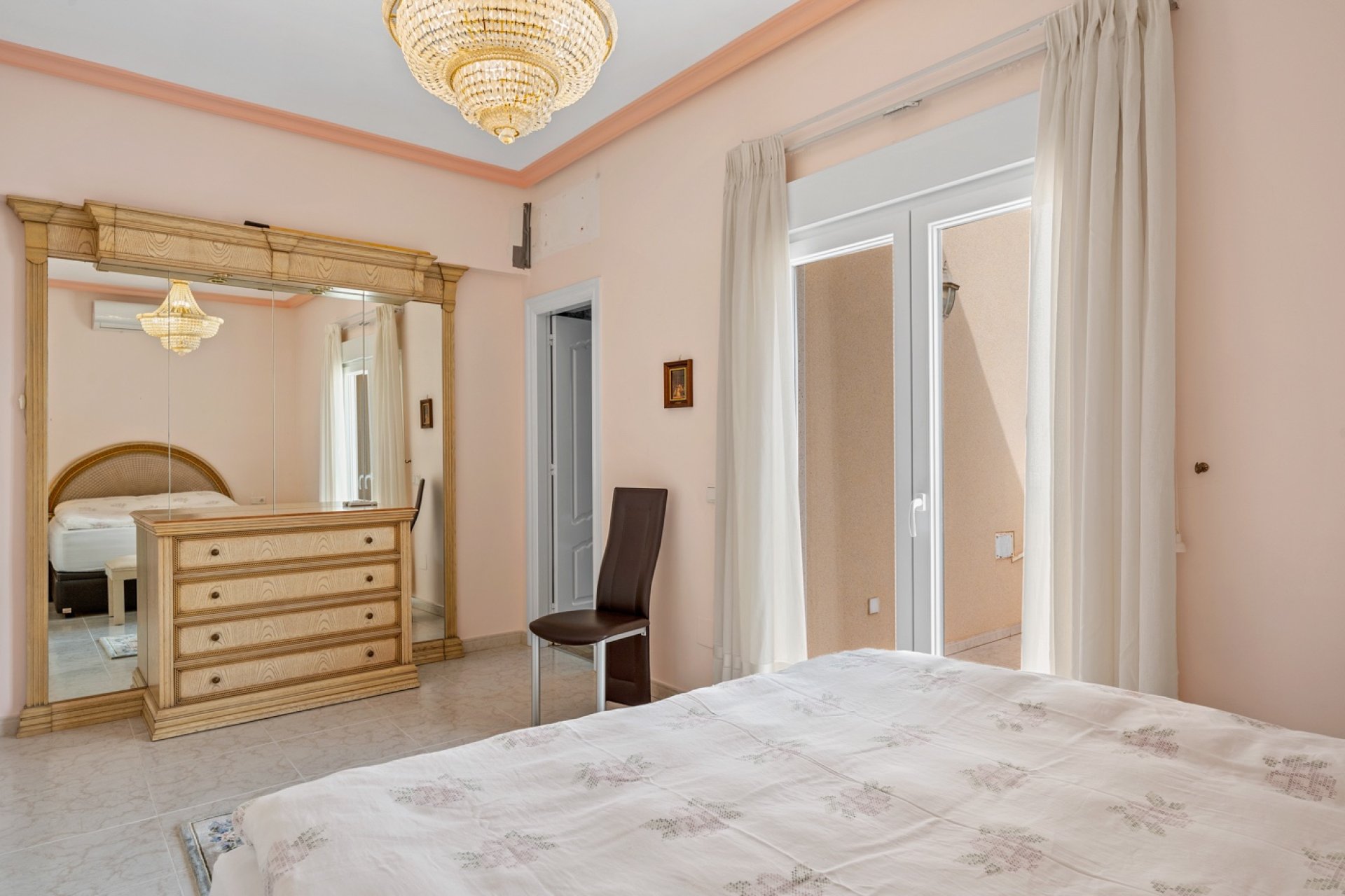 Reventa - Villa -
Ciudad Quesada - Doña Pepa