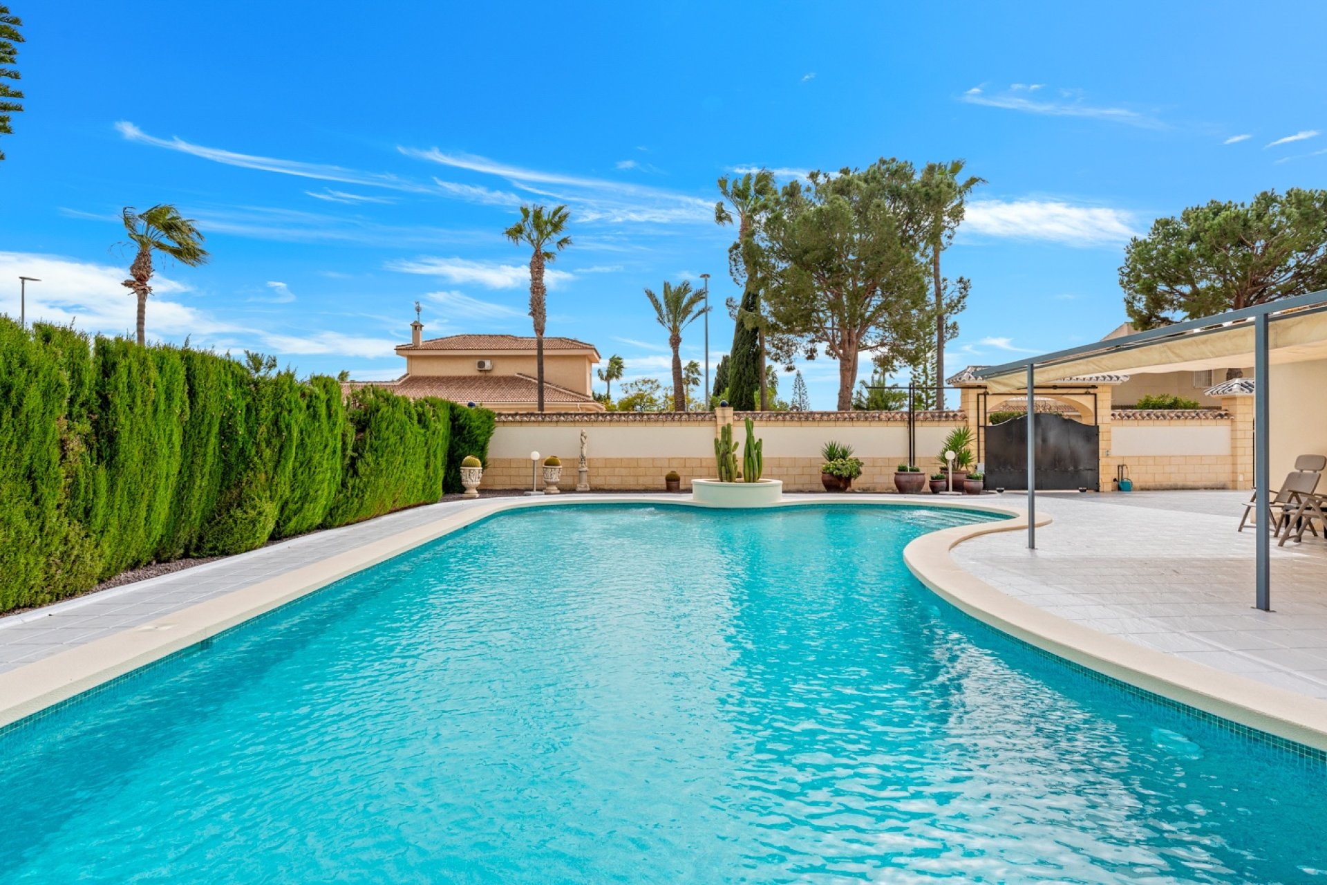Reventa - Villa -
Ciudad Quesada - Doña Pepa