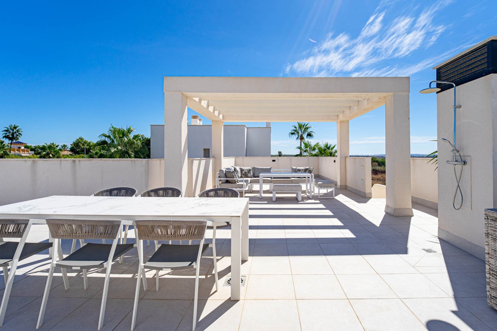 Reventa - Villa -
Ciudad Quesada - Doña Pepa