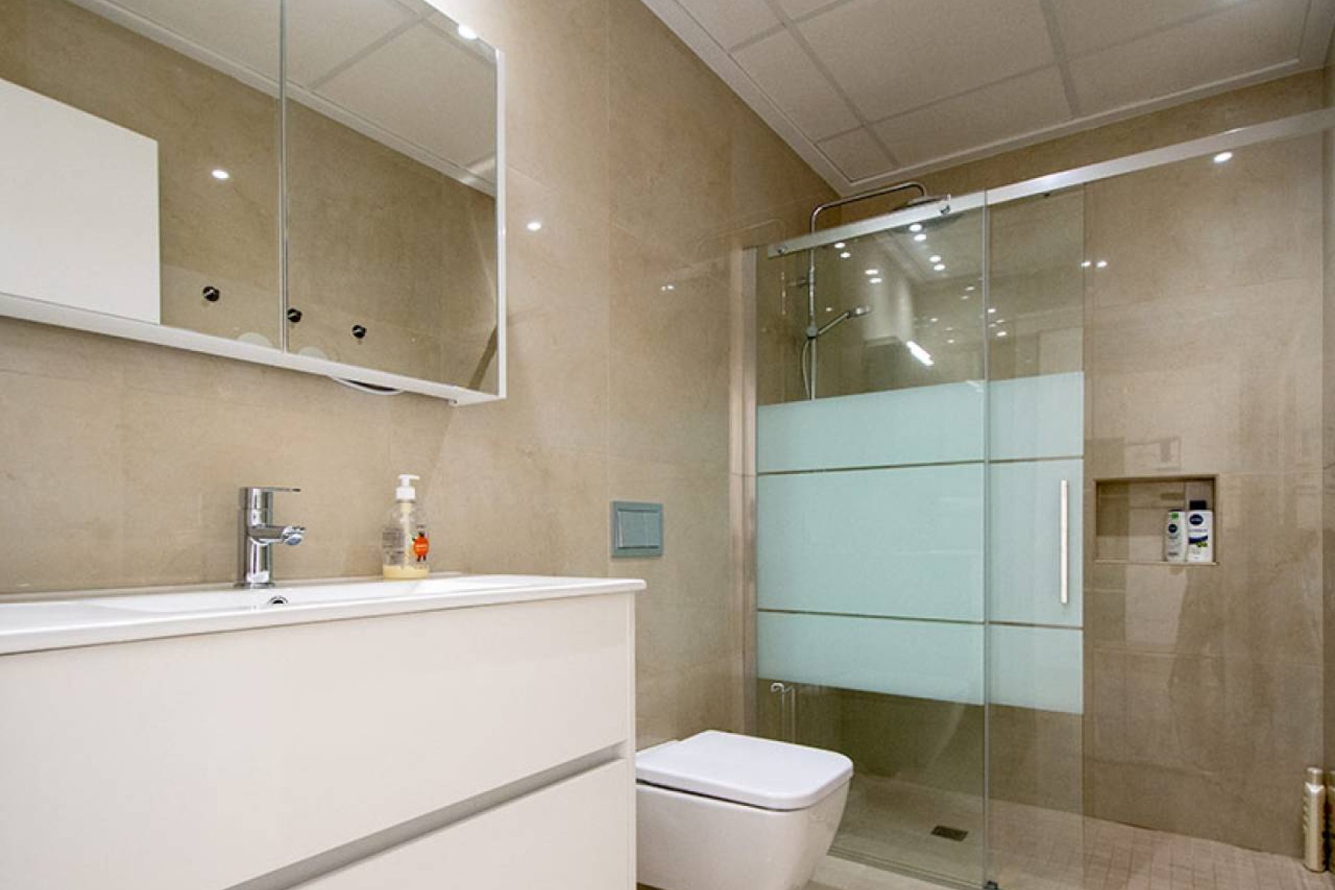 Reventa - Villa -
Ciudad Quesada - Doña Pepa