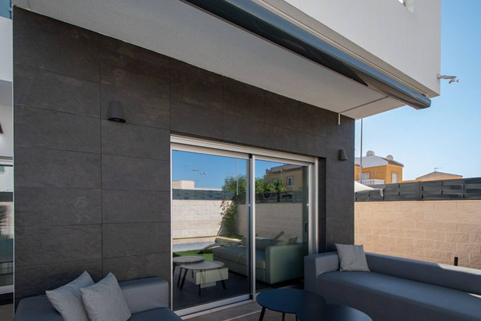 Reventa - Villa -
Ciudad Quesada - Doña Pepa