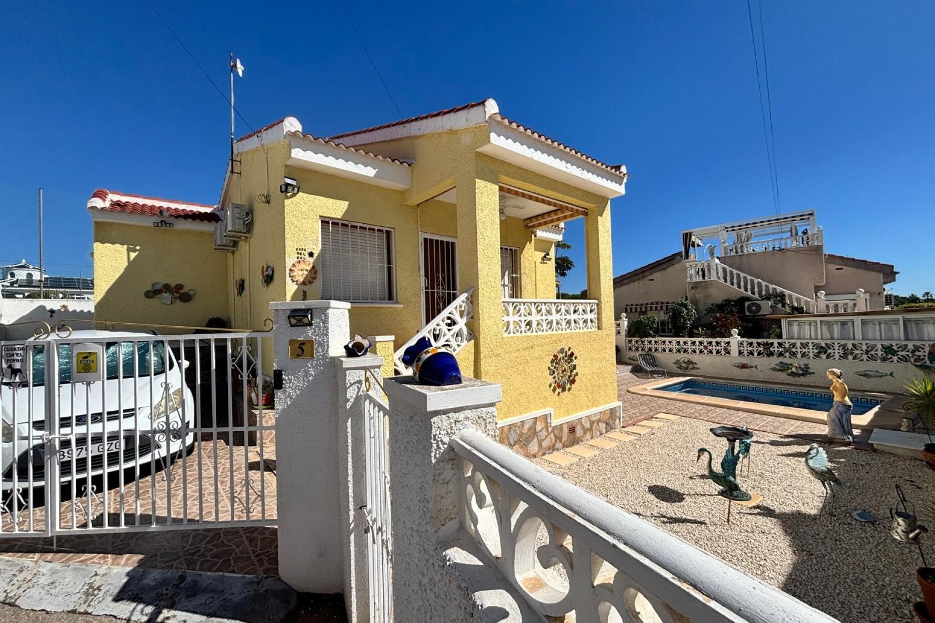 Reventa - Villa -
Ciudad Quesada - La Fiesta