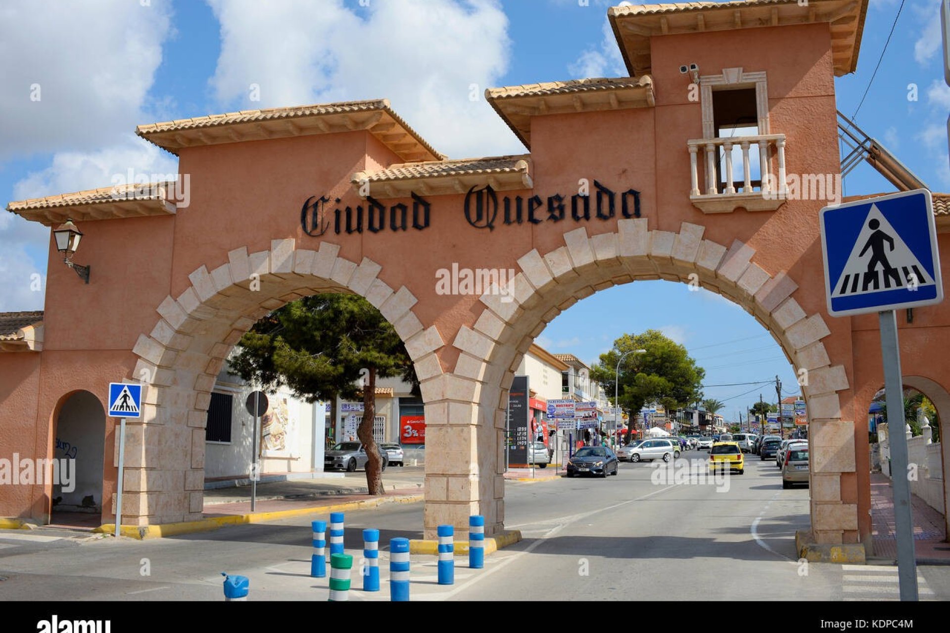 Reventa - Villa -
Ciudad Quesada - La Fiesta