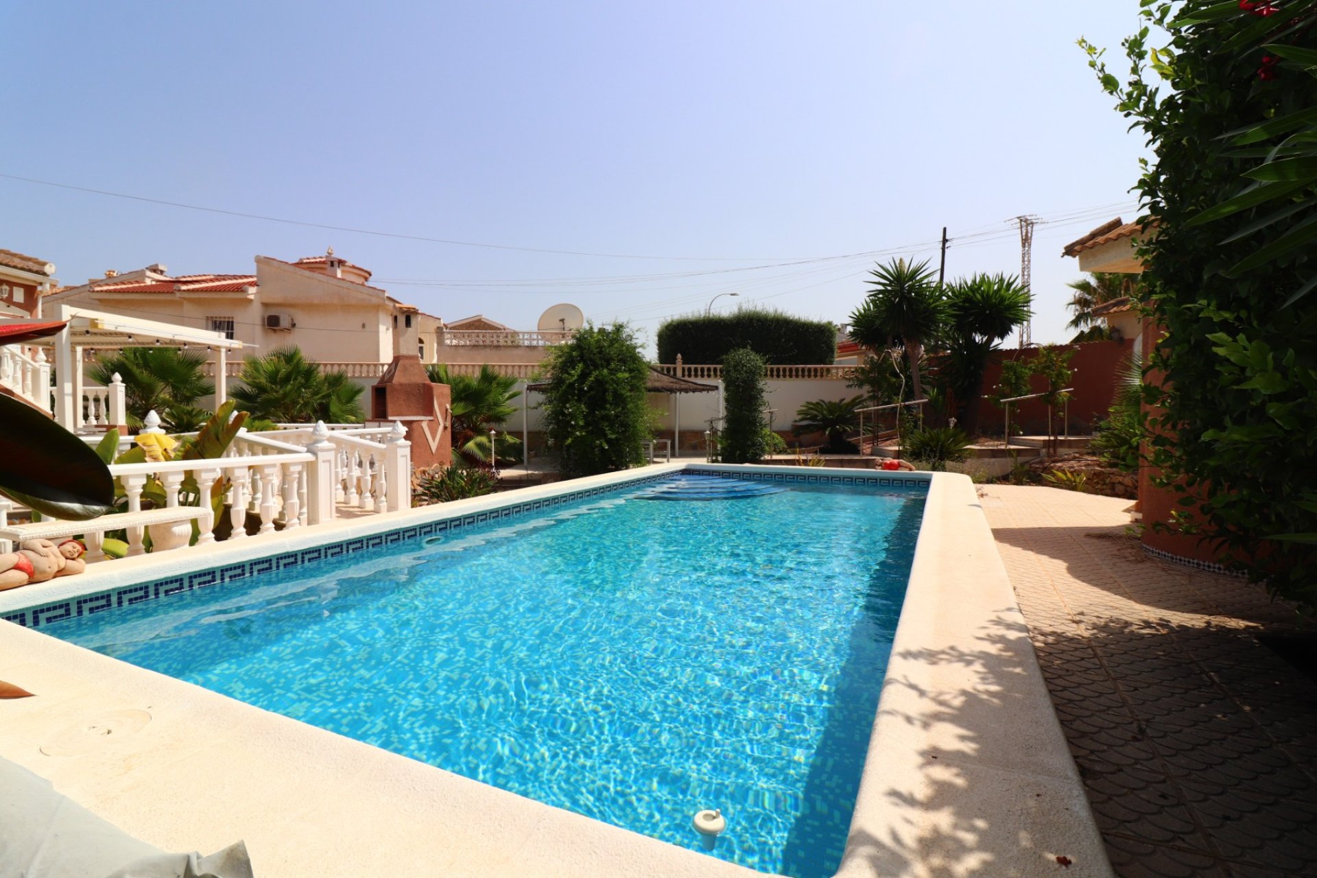 Reventa - Villa -
Ciudad Quesada - La Fiesta