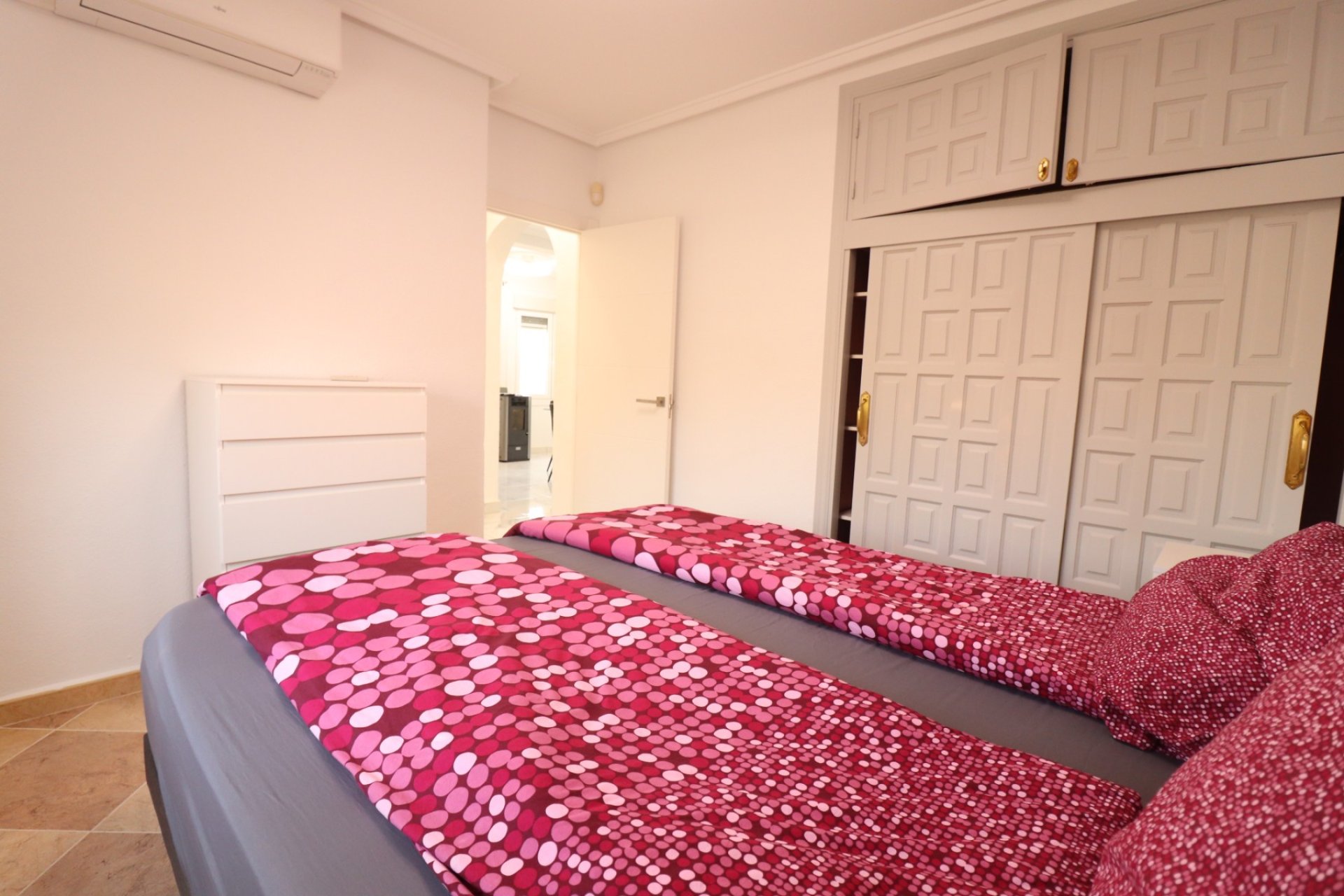 Reventa - Villa -
Ciudad Quesada - La Fiesta