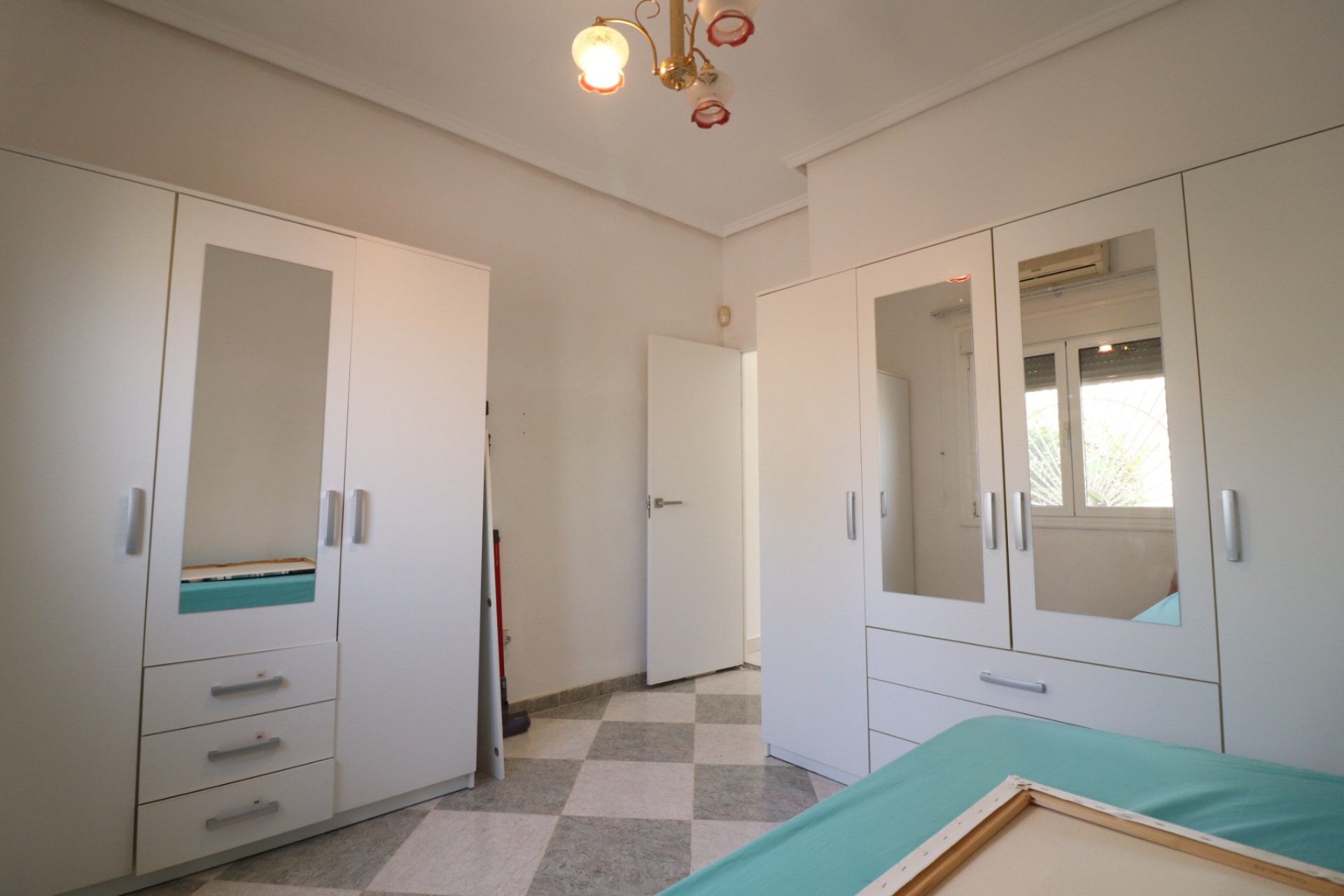 Reventa - Villa -
Ciudad Quesada - La Fiesta