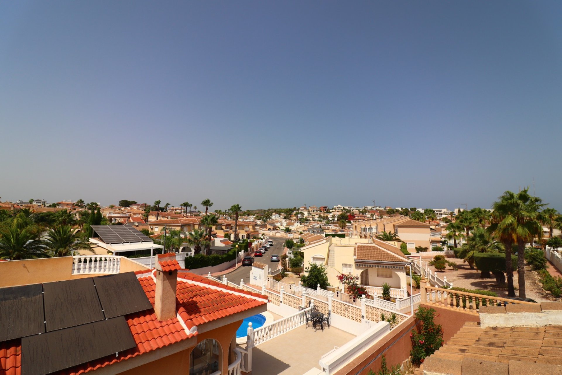 Reventa - Villa -
Ciudad Quesada - La Fiesta