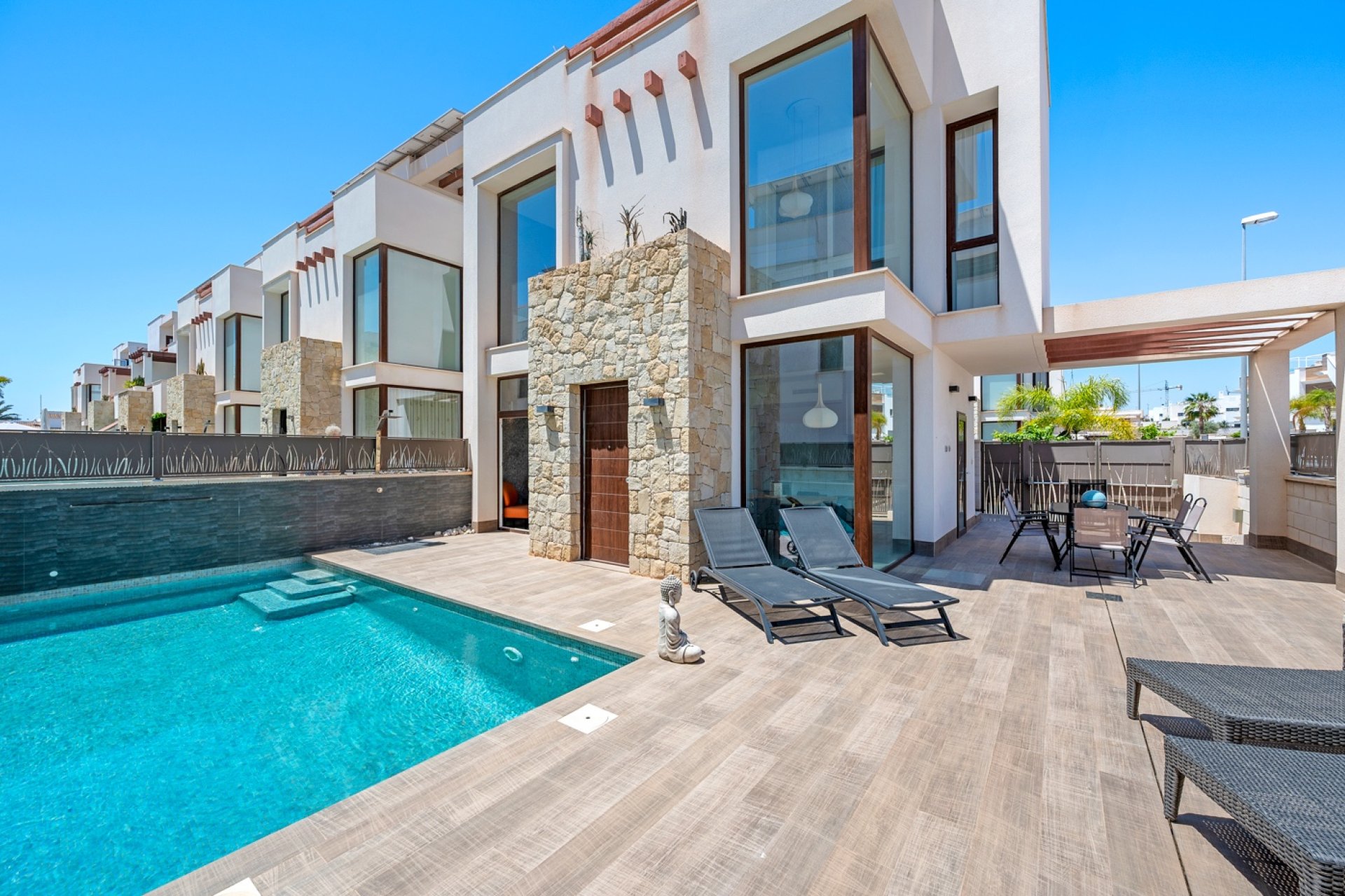 Reventa - Villa -
Ciudad Quesada - La Laguna