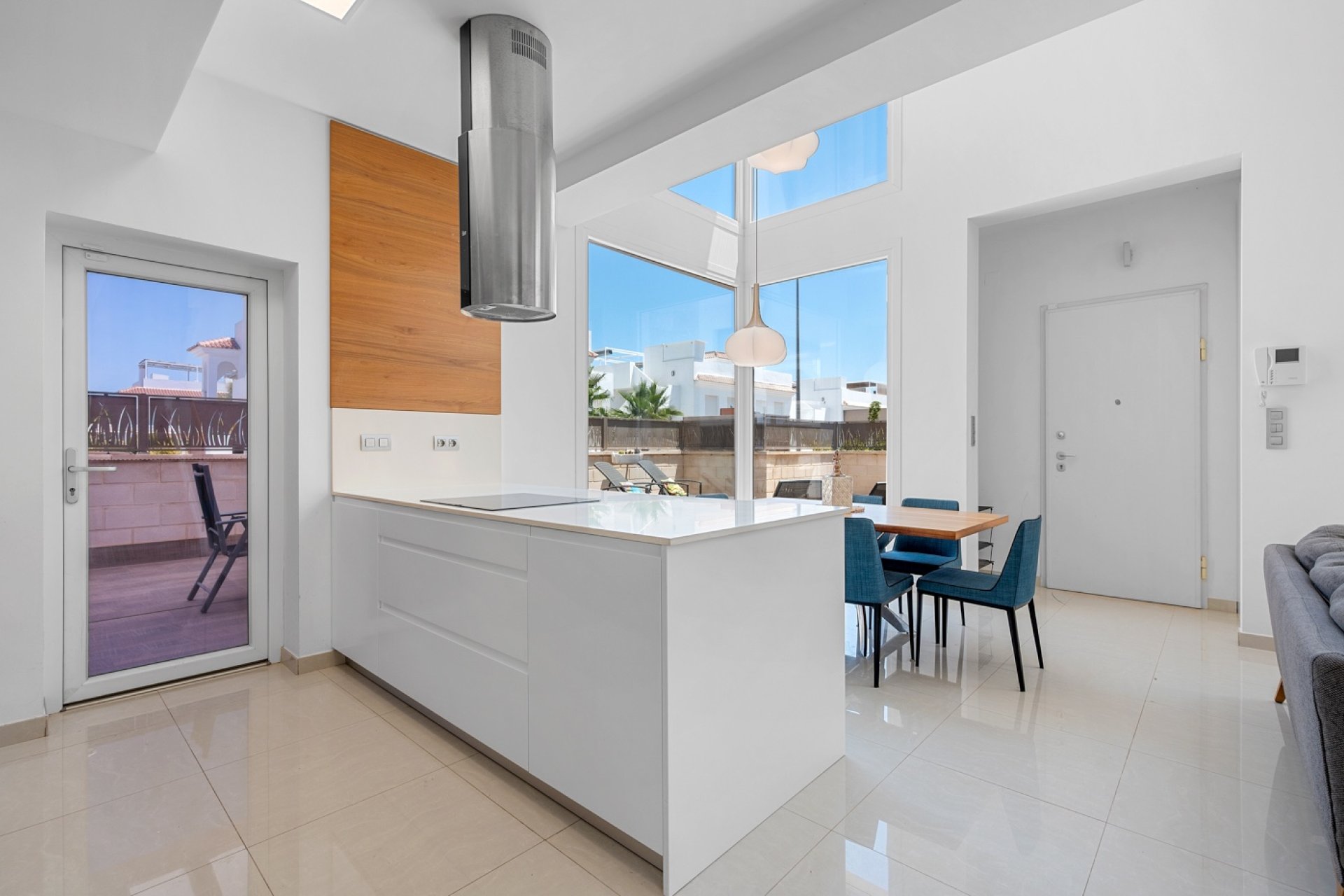 Reventa - Villa -
Ciudad Quesada - La Laguna