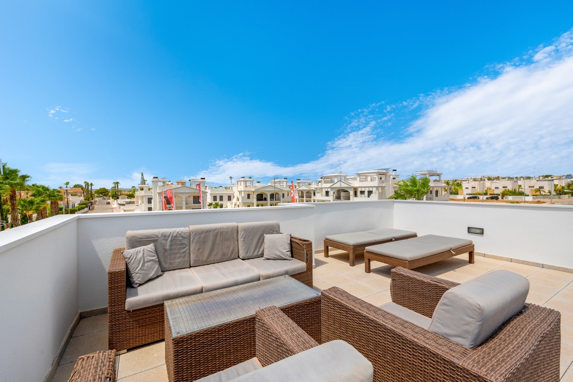 Reventa - Villa -
Ciudad Quesada - La Laguna