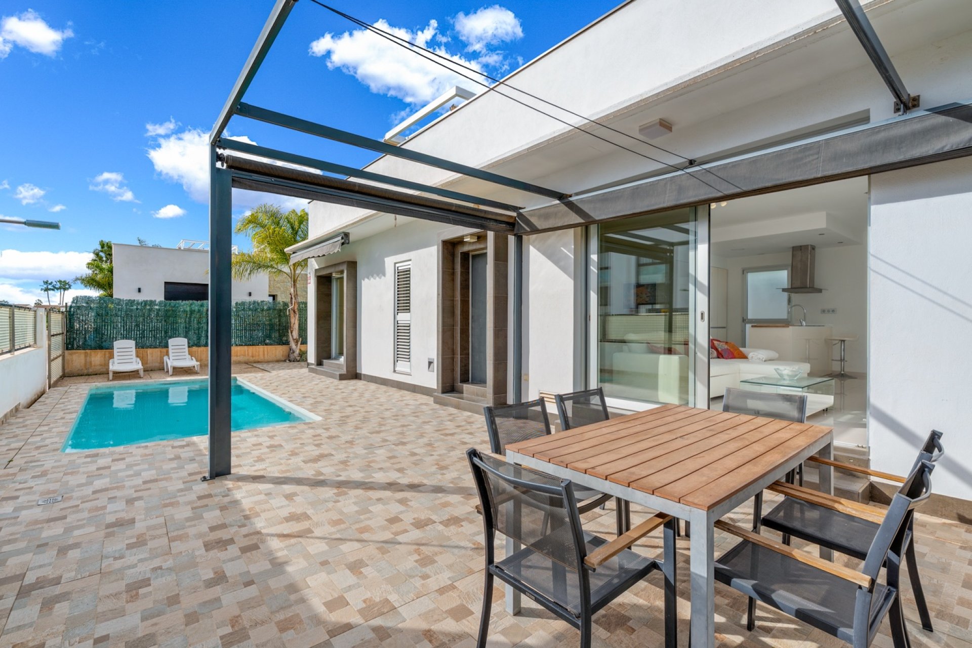 Reventa - Villa -
Ciudad Quesada - La Laguna