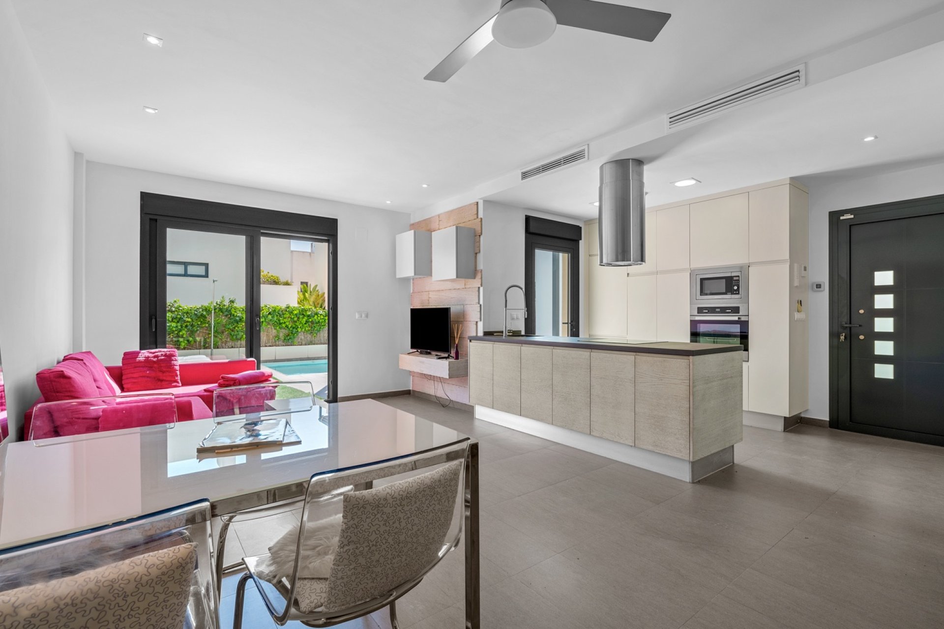 Reventa - Villa -
Ciudad Quesada - La Laguna