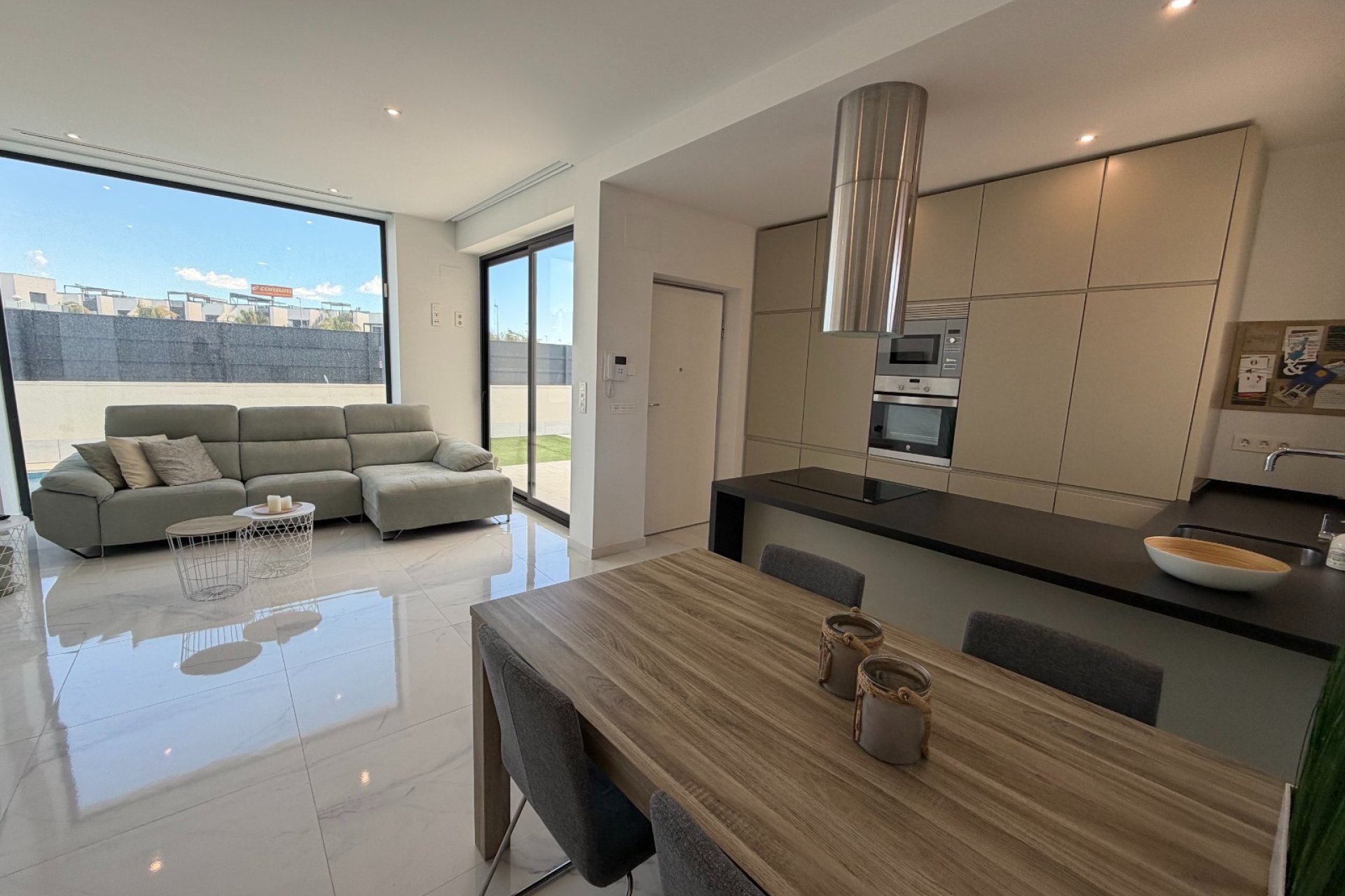 Reventa - Villa -
Ciudad Quesada - La Laguna