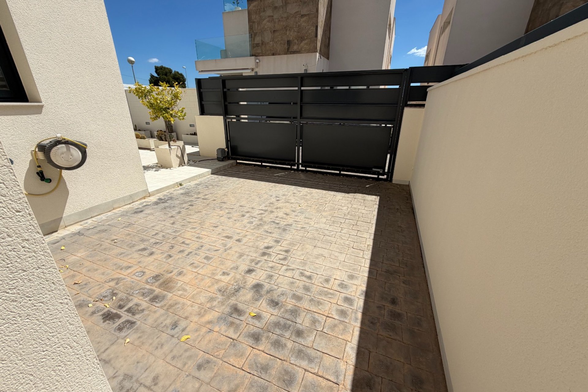 Reventa - Villa -
Ciudad Quesada - La Laguna