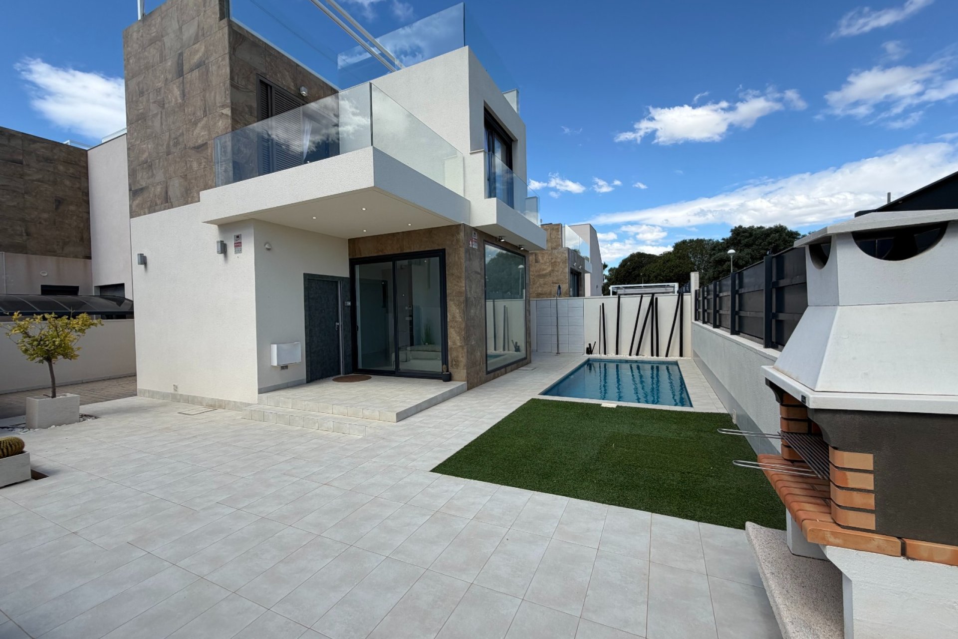 Reventa - Villa -
Ciudad Quesada - La Laguna